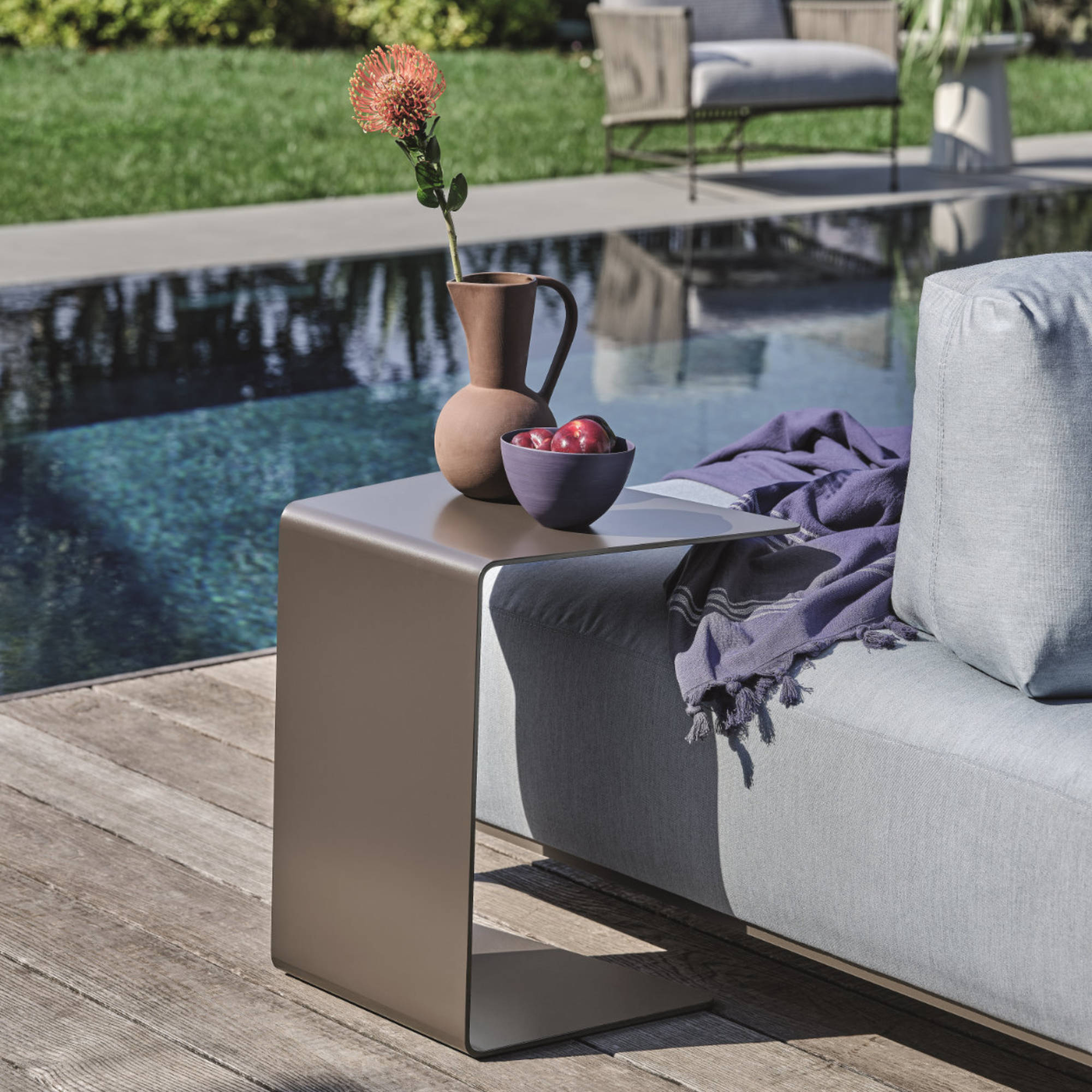 Loman OZT000 Outdoor Side Table - Light Brown (ME11)