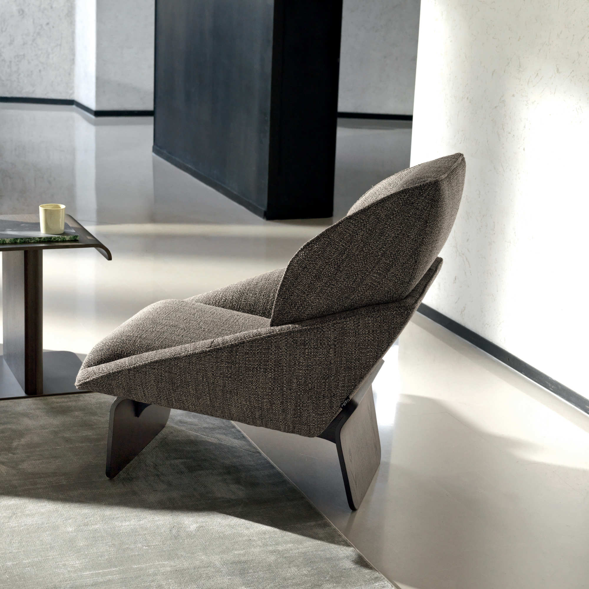 Loto P1000 Armchair - Fabric P (Pablo 163)-2