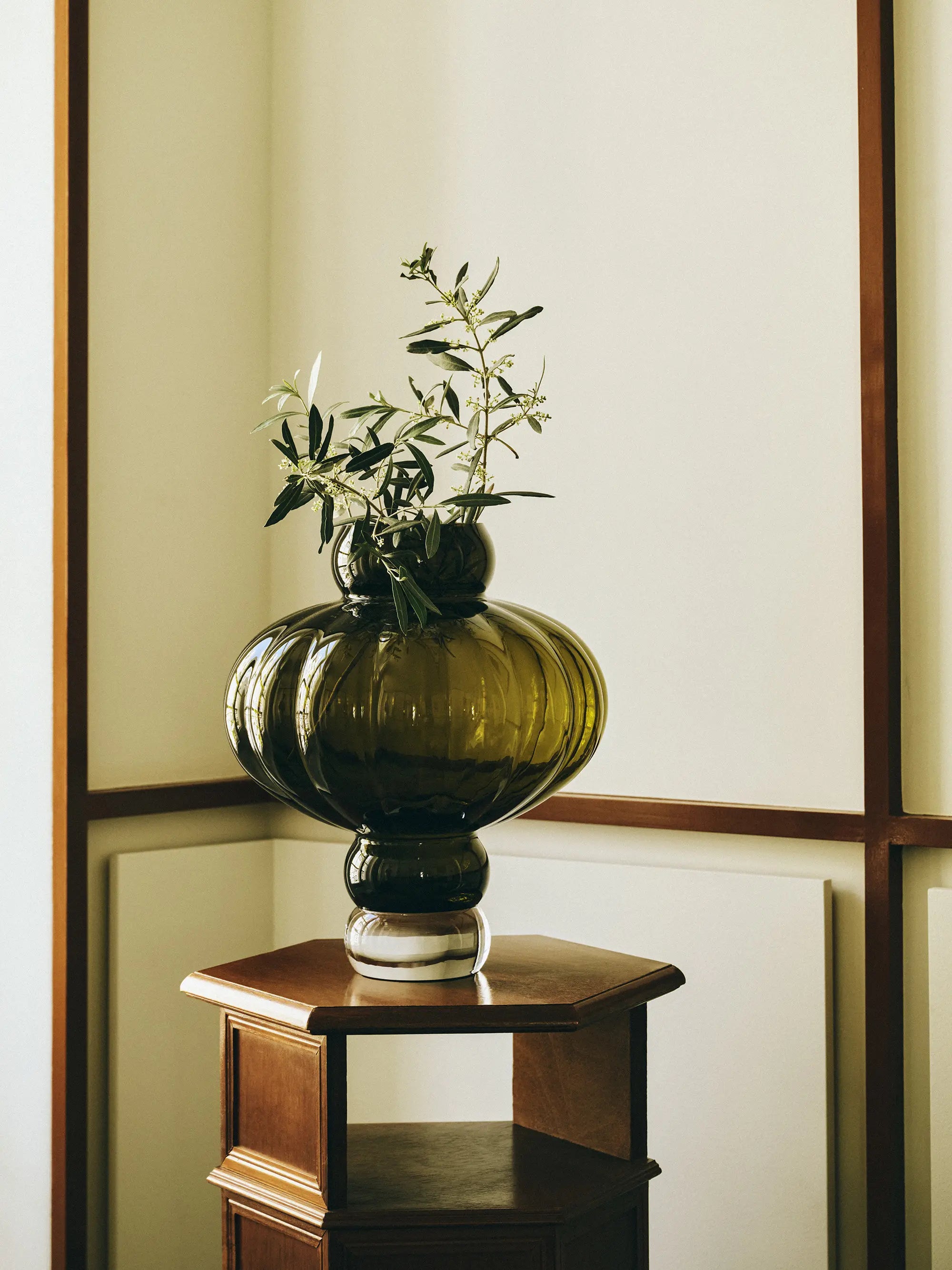 Balloon 03 Glass Vase - Amber-3