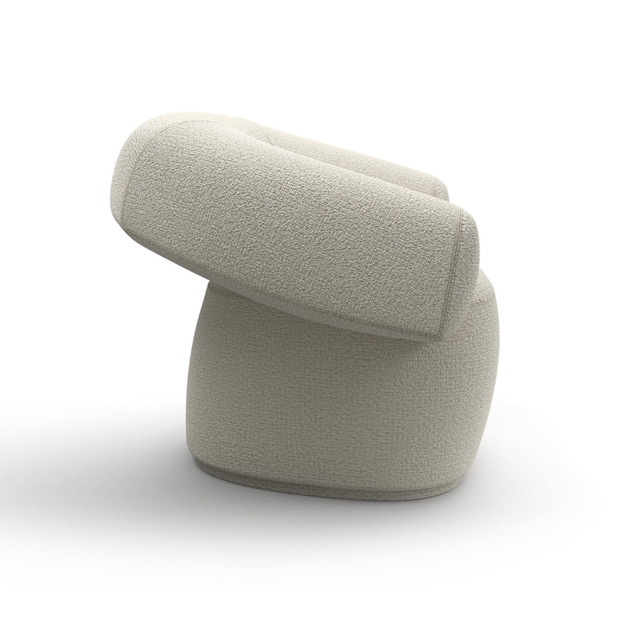 Ruff RU002Q Large Armchair - Fabric W (Fury 102 A7100)-3