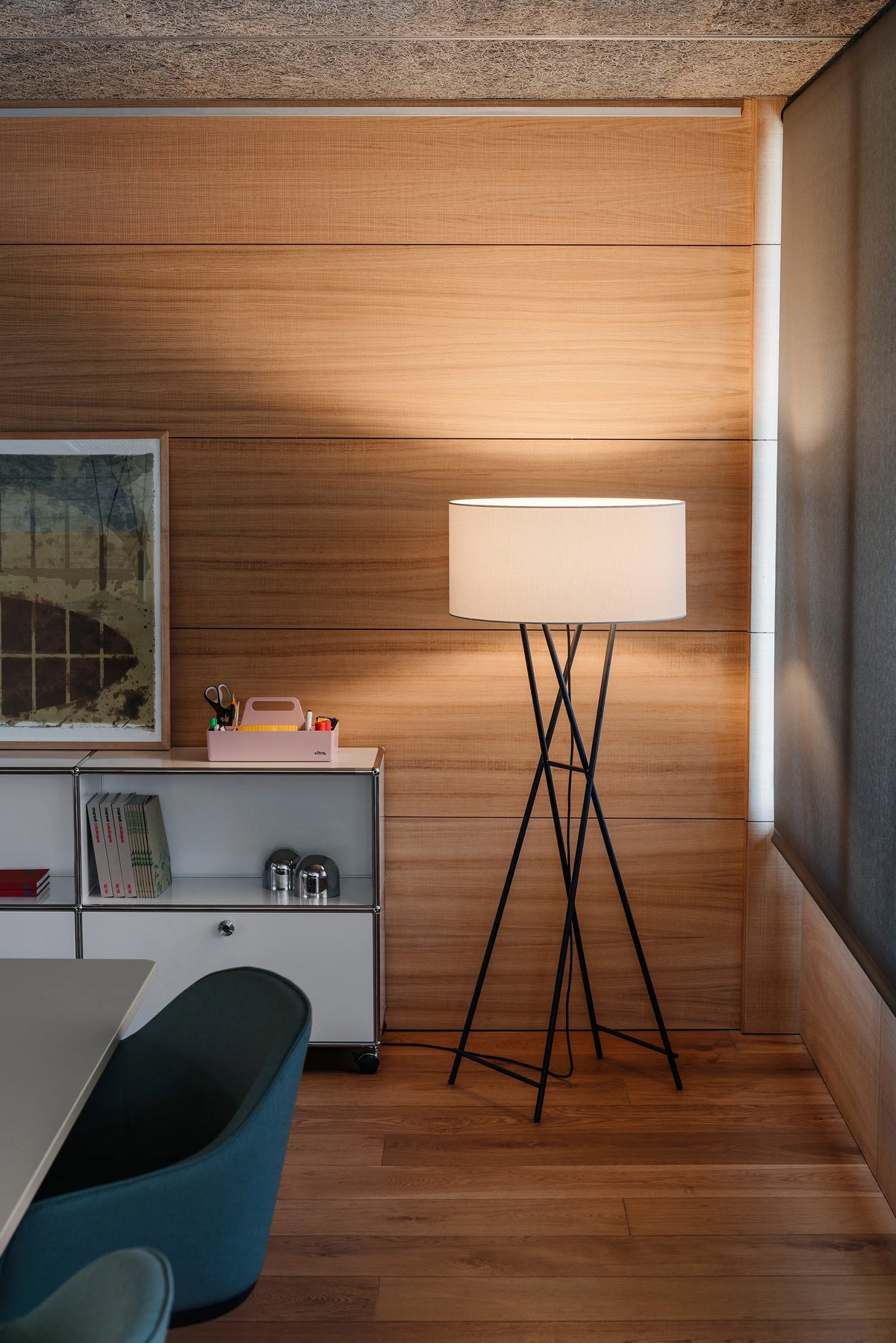Cala Metal P145 Floor Lamp - Black-4
