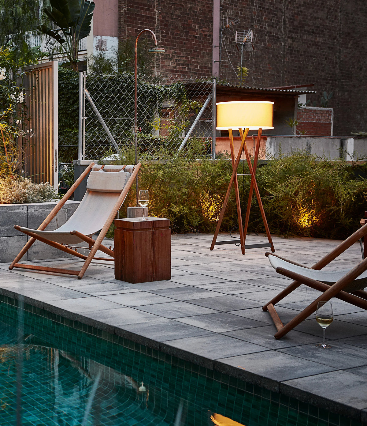 Cala 140 IP65  Floor Lamp - Iroko Wood-2