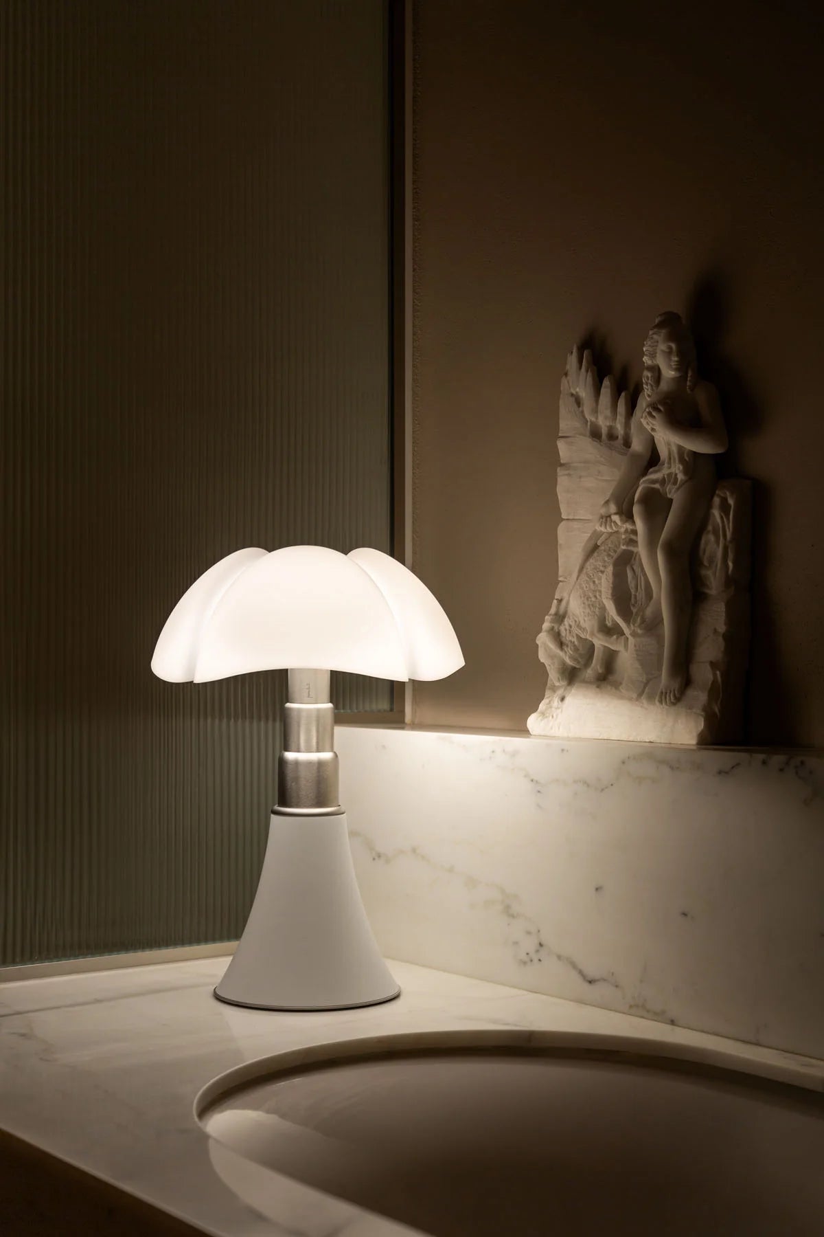Pipistrello LED Table Lamp - White Matt/White Opaque-4