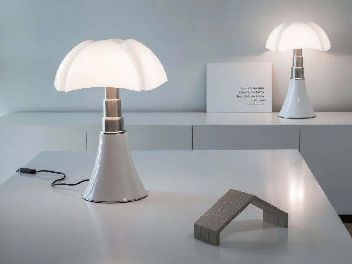 Pipistrello Medio Table Lamp - Black Polished-4