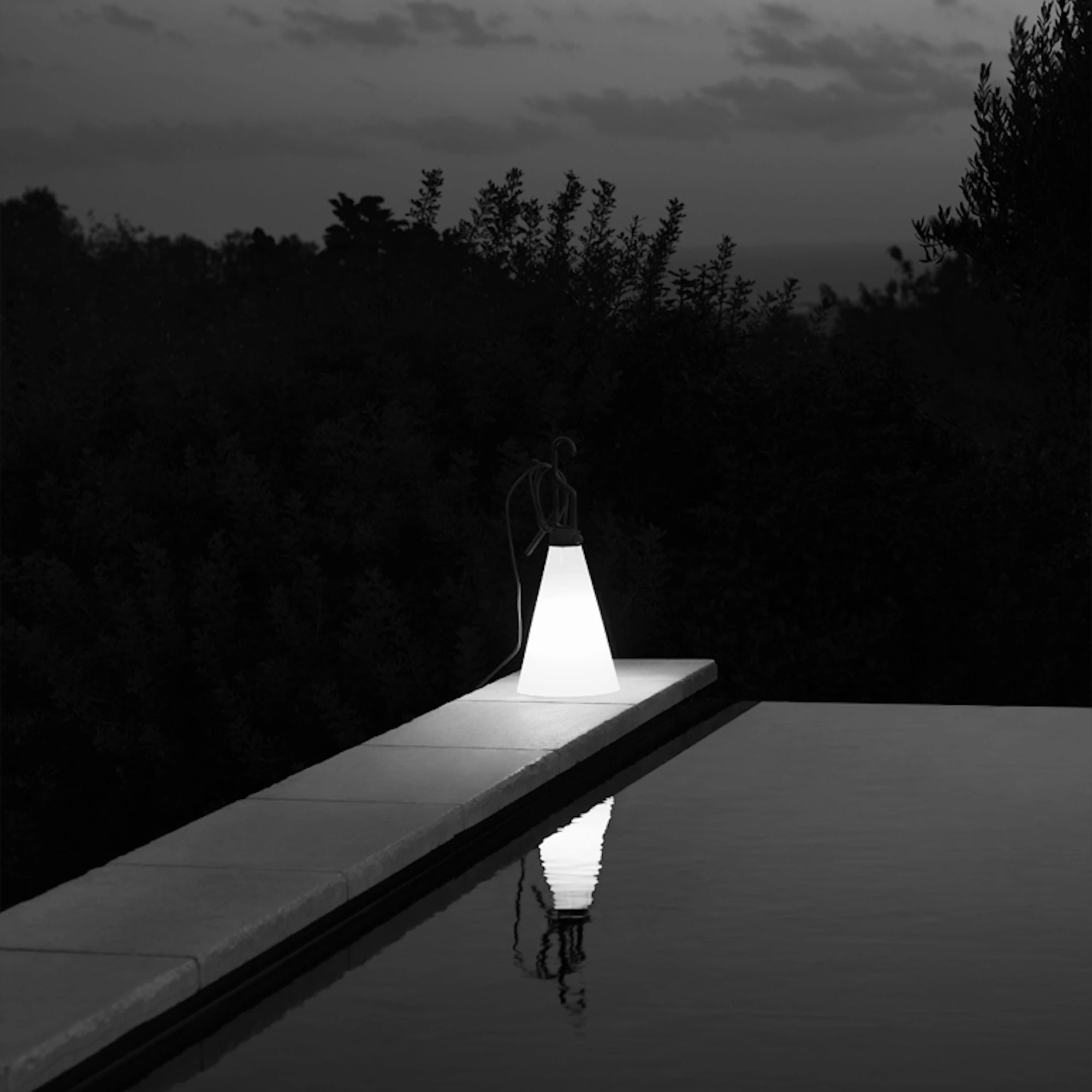 Mayday Outdoor Floor Lamp - Mustard Yellow-3