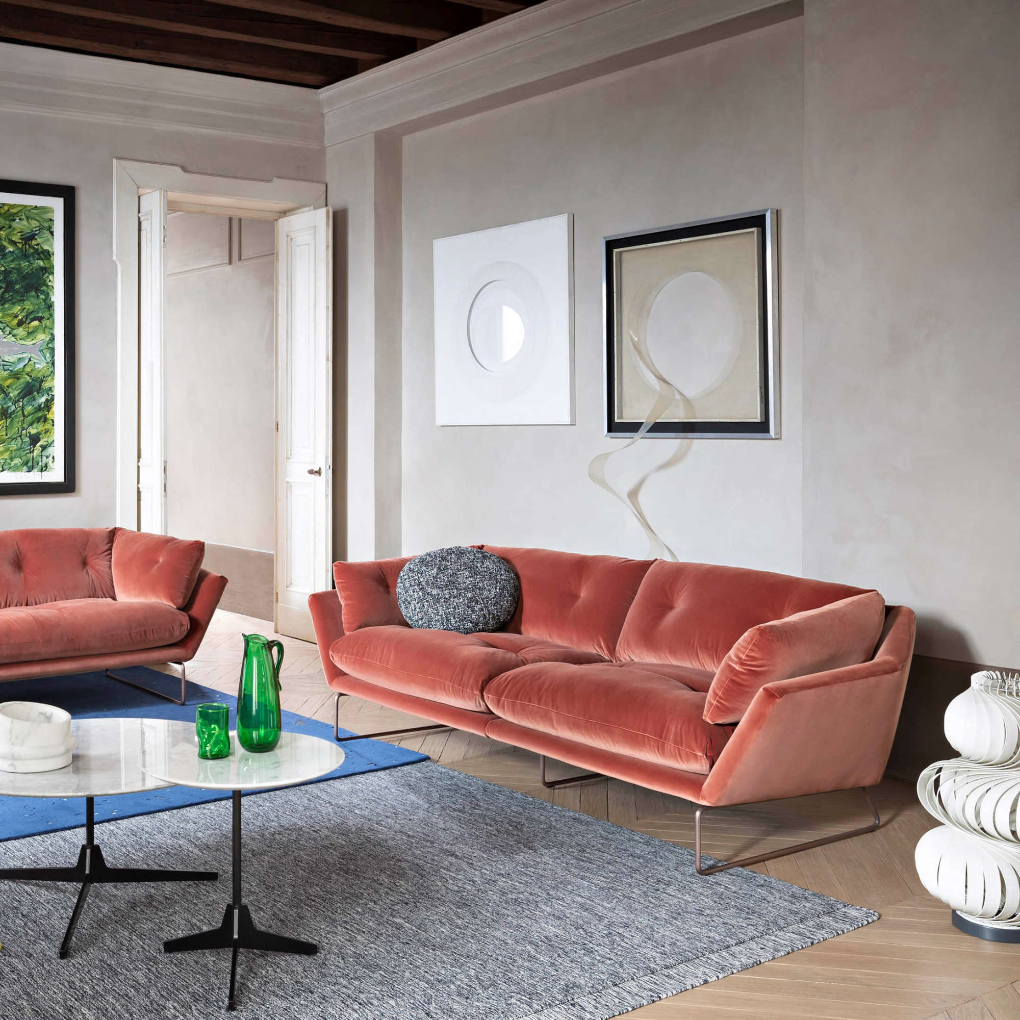 New York Suite 2700T Sofa - Velvet Extra (Aston 631 91)-2