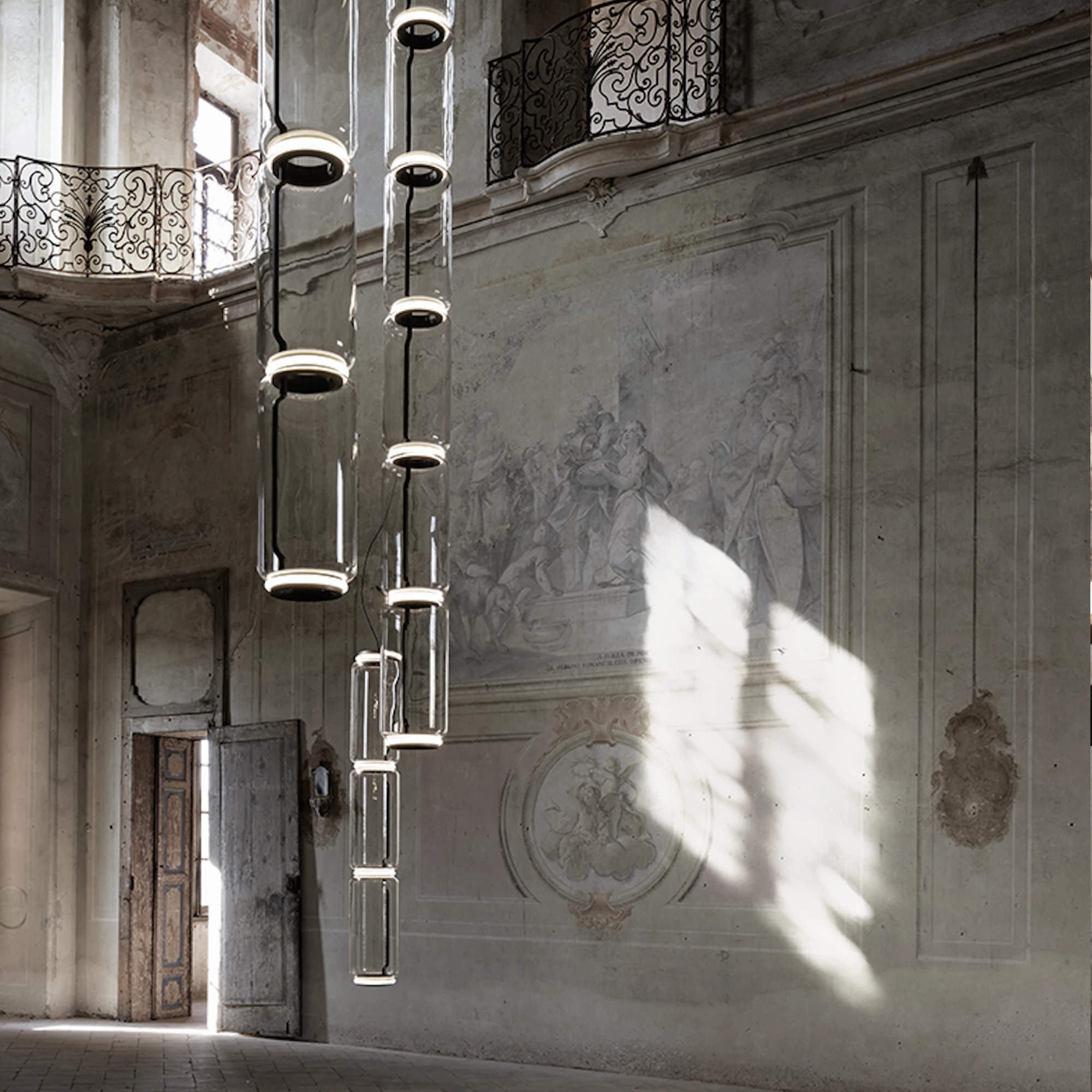 Noctambule 5 Low Cylinder Pendant Lamp - Black-4