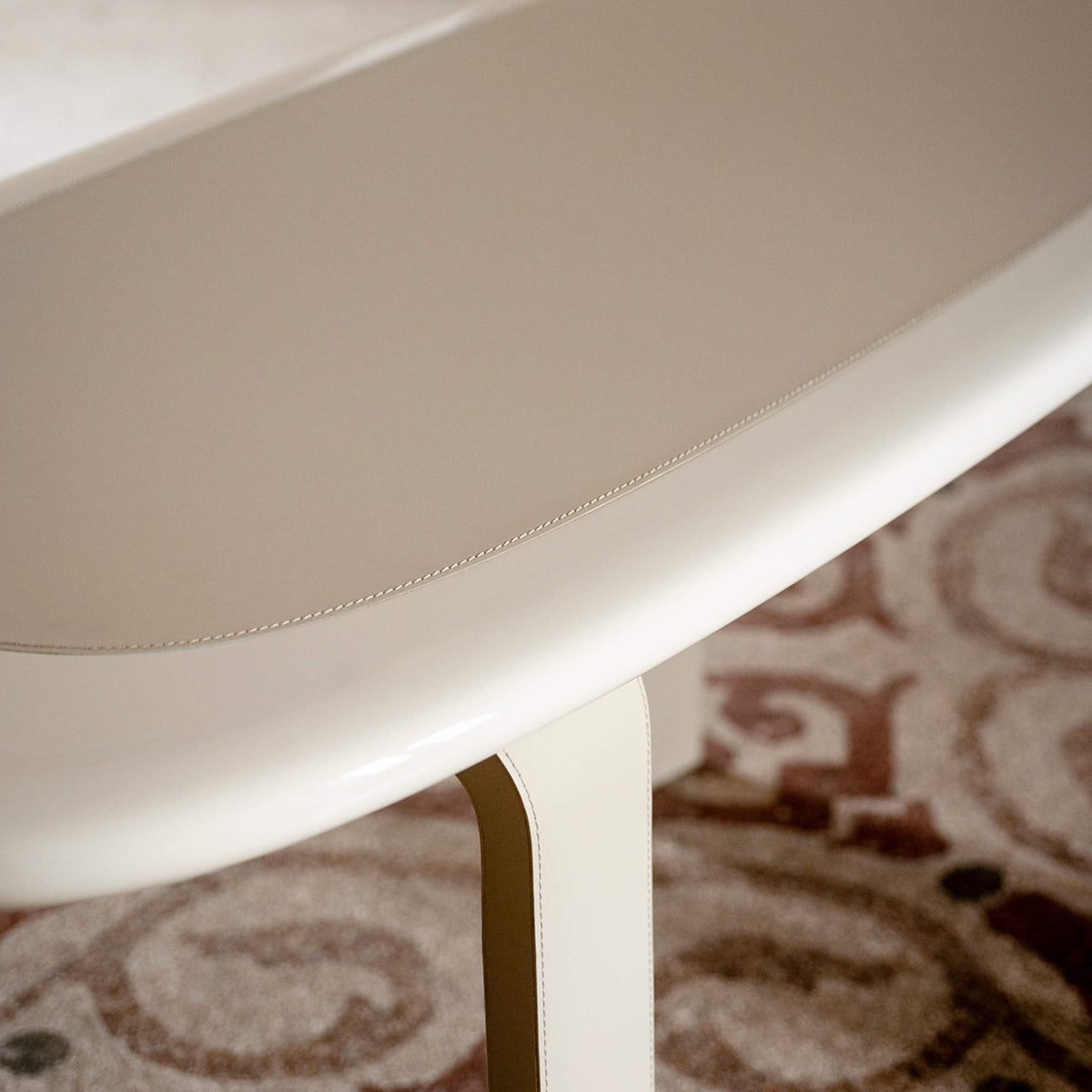Orbit 75 Tacchini - Orbit 75 Console/Desk - Glossy Chalk/Hide T187 – Designitch