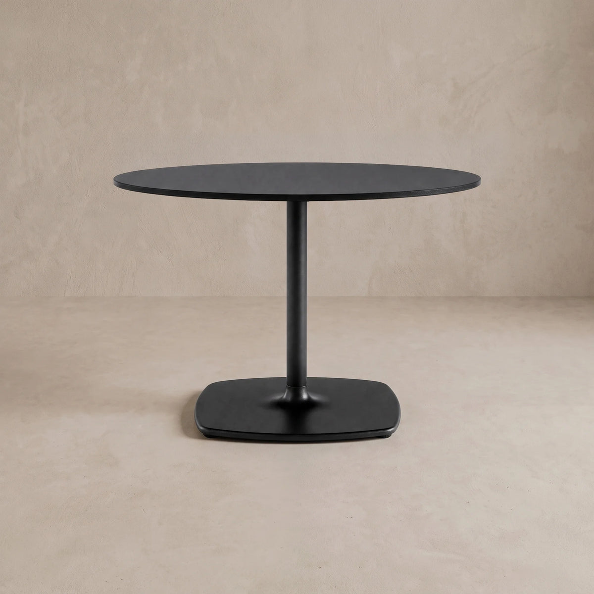 Stylus 5403/79 Coffee Table - Black/Black Laminate 421-2