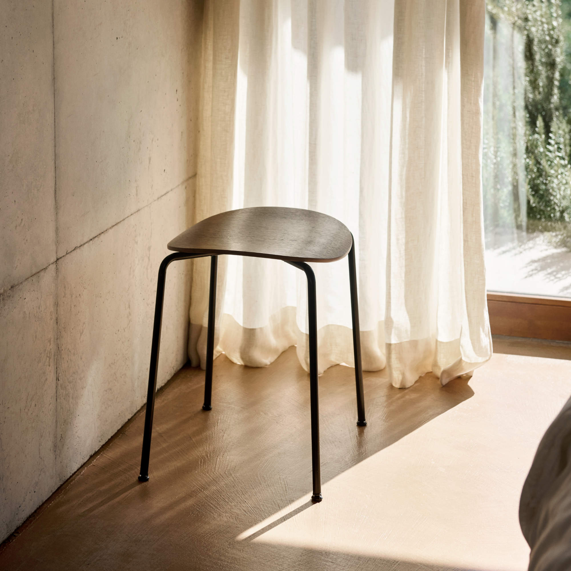 Pavilion AV36 Stool - Walnut