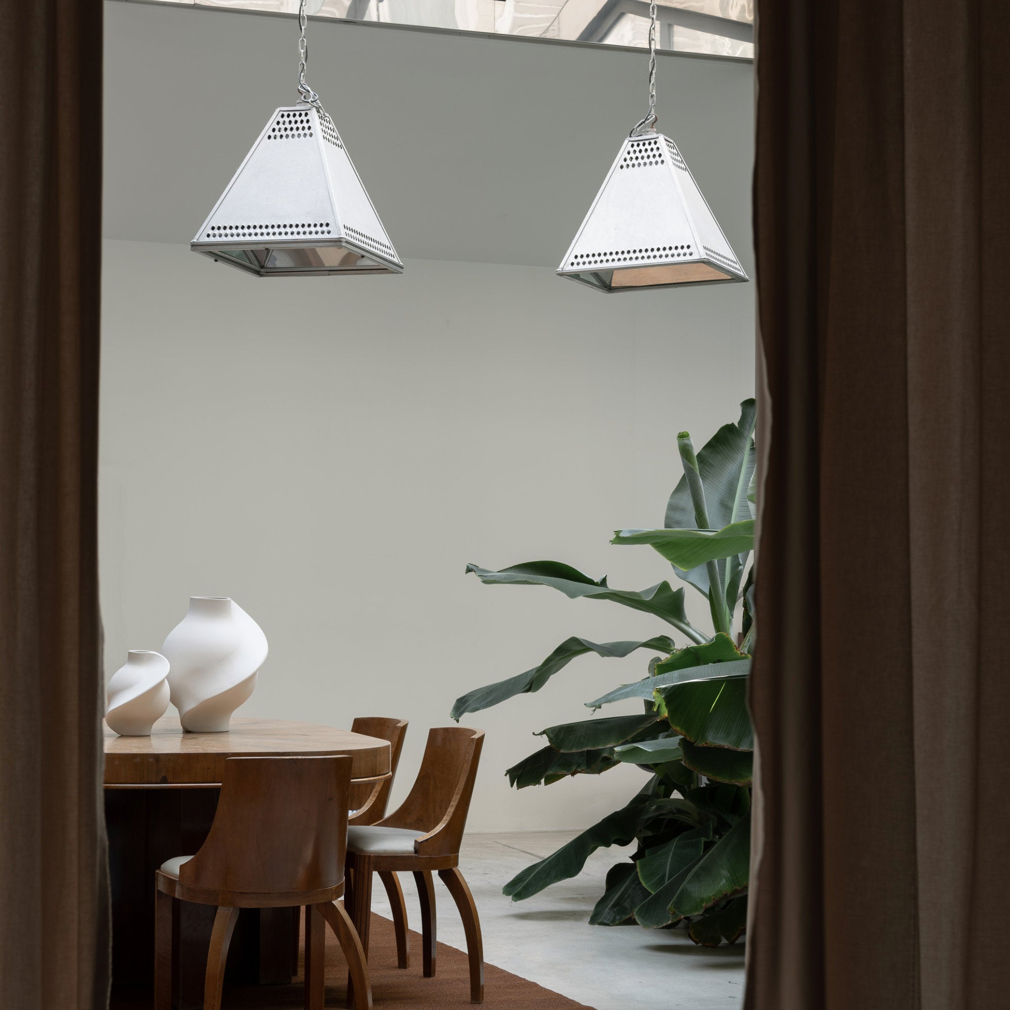 Pirout 01 Vase - Raw White-3