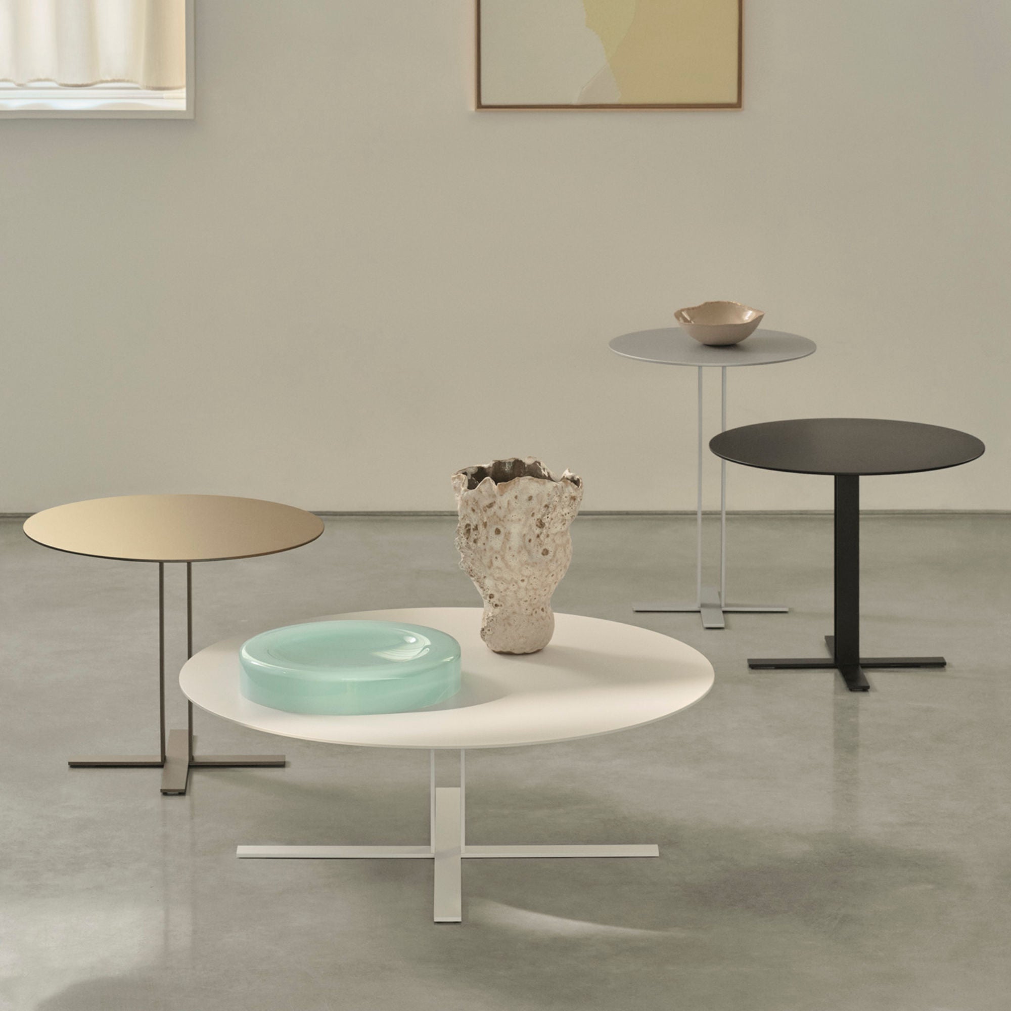 Piu 3080 Side Table - Black Ral 9005-5