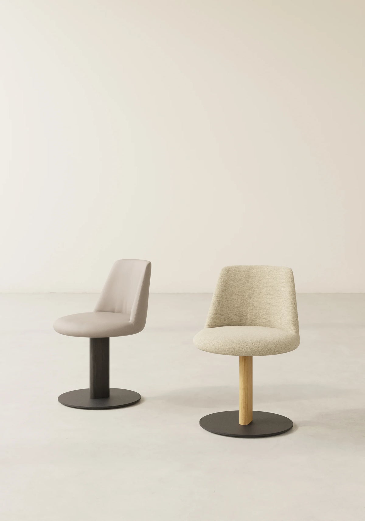 Poste POS301 Office Task Chair - Black/Ebony Stained Oak/Leather G2 (Camel 107-2116)-4