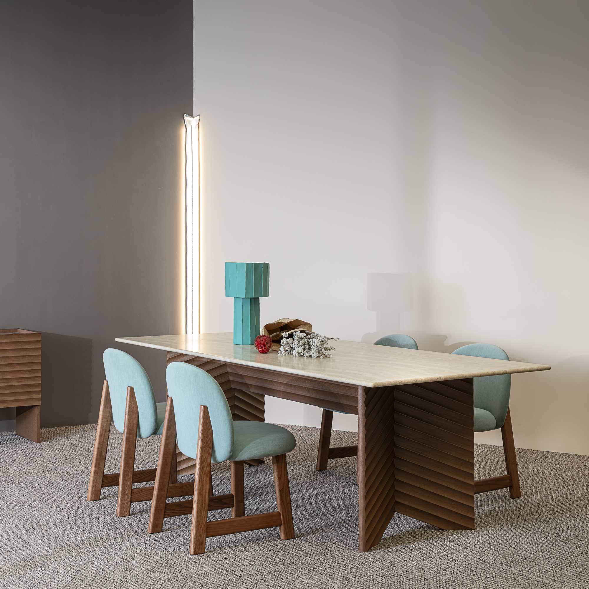 Rows RW03FR Diagonal Dining Table - Taupe/Fior Di Pesco-2