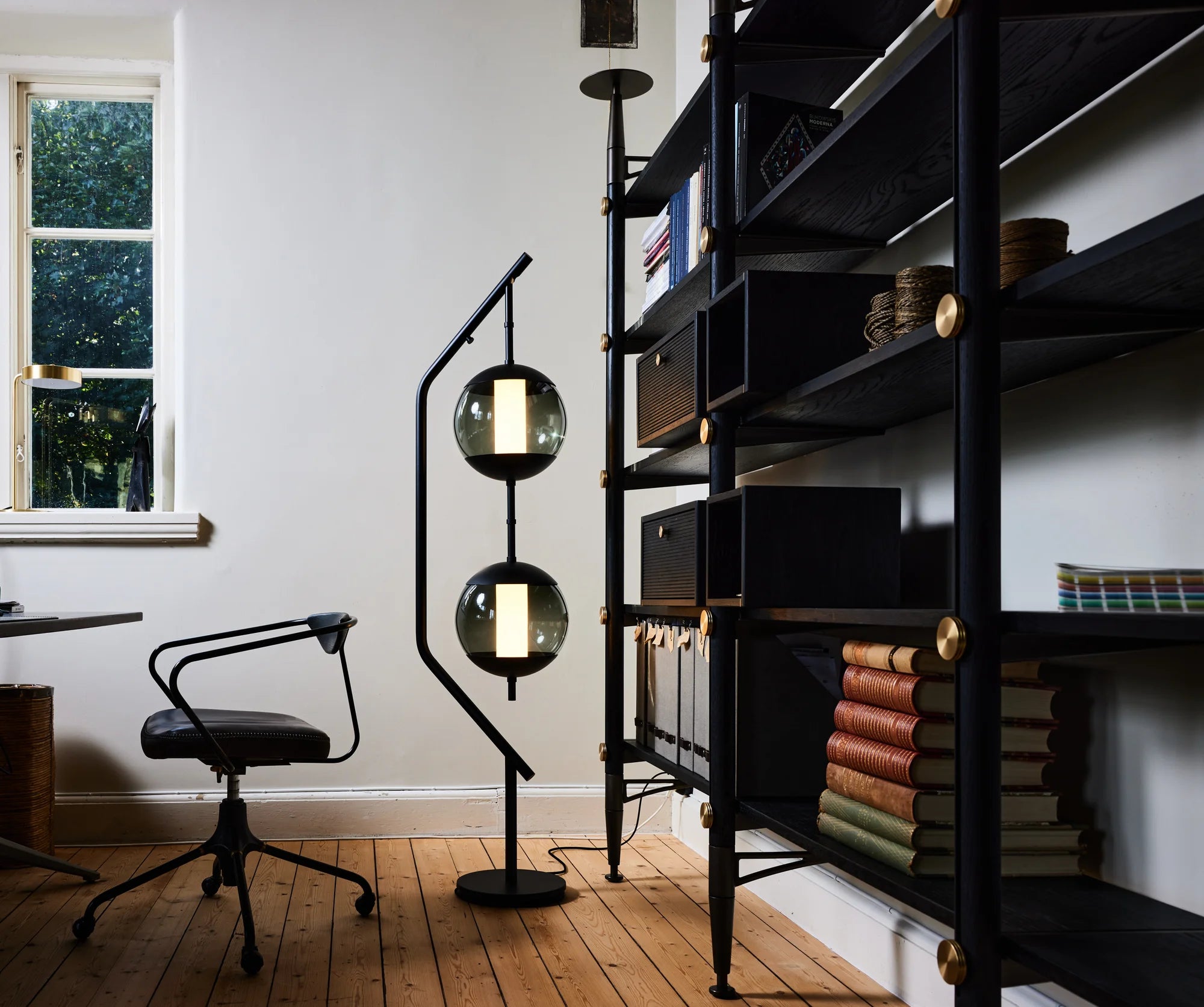 Monroe Floor Lamp - Black/Smoke Glass-2