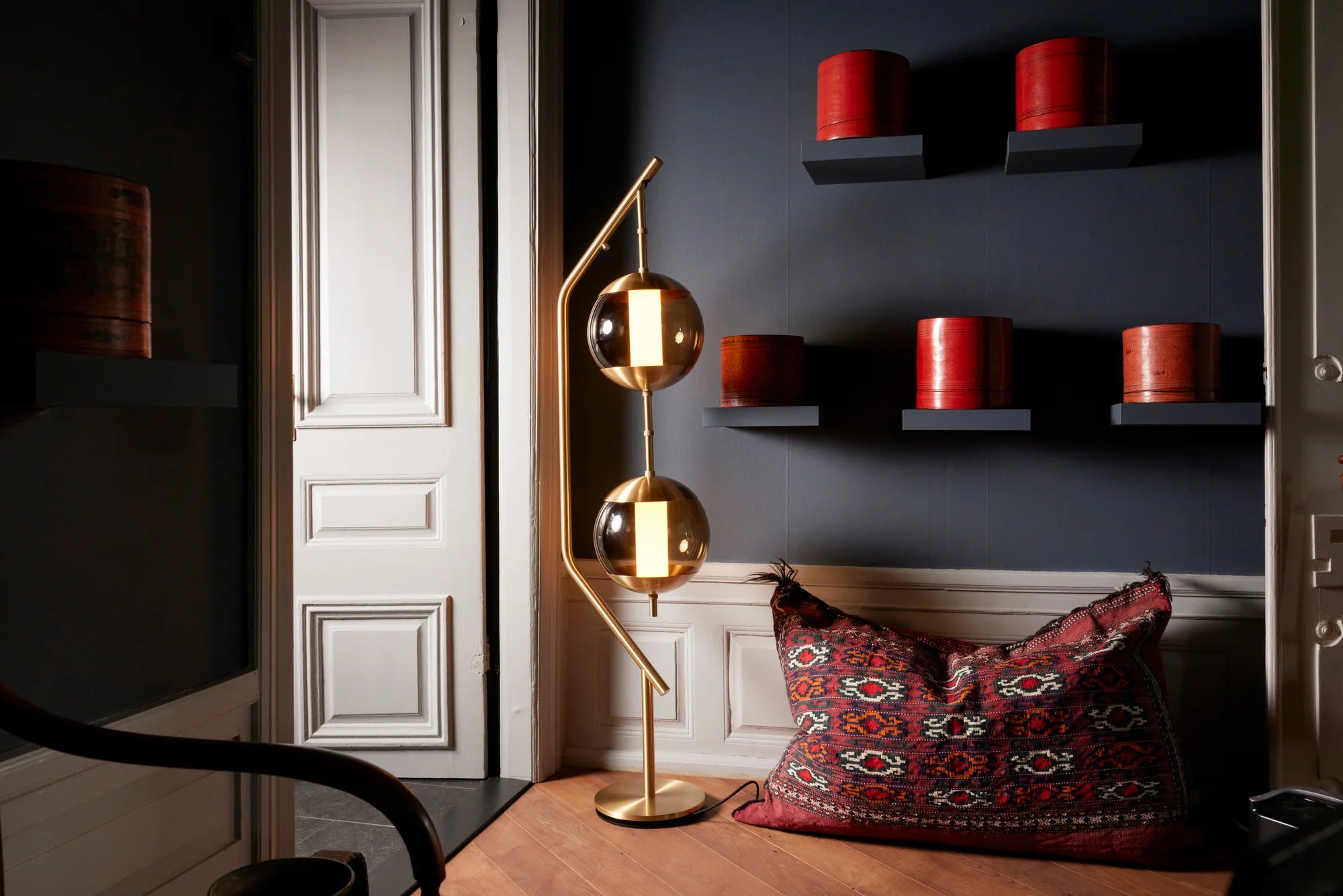 Monroe Floor Lamp - Black/Smoke Glass-3