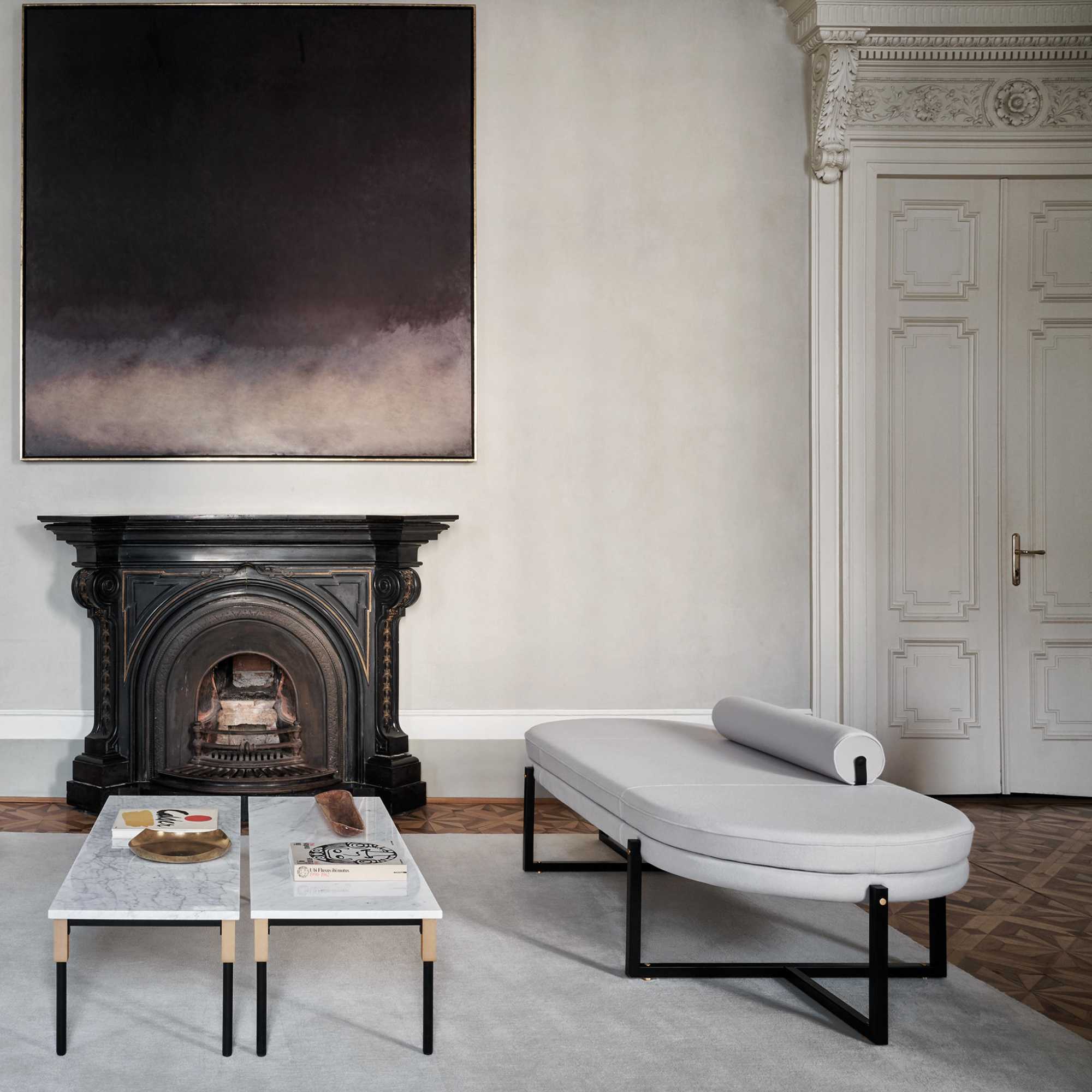 Sigmund 4273 Bench - Black/Fabric T3 (Cherie 016)-2