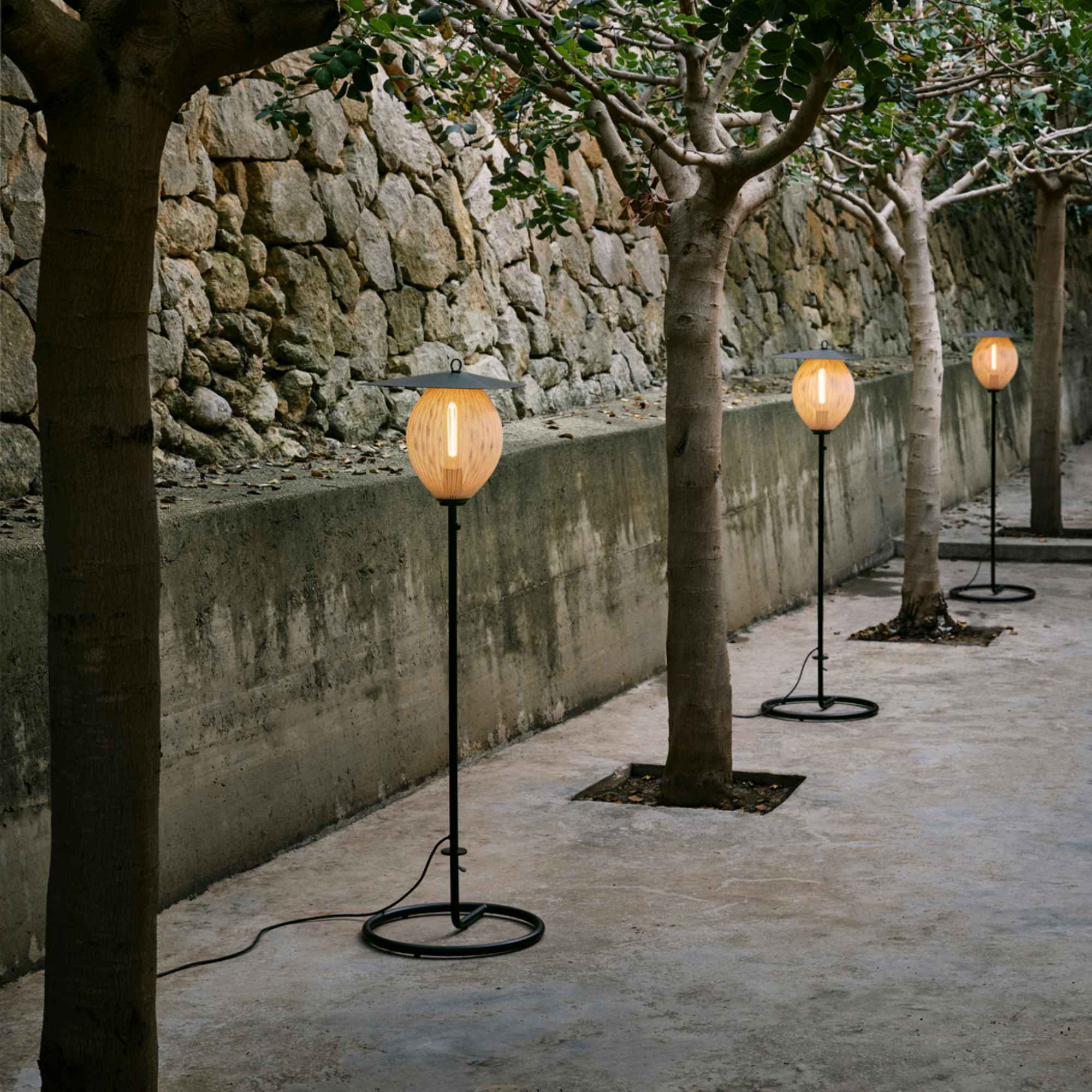 Satellite 59110 Outdoor Floor Lamp - Black/Cream White