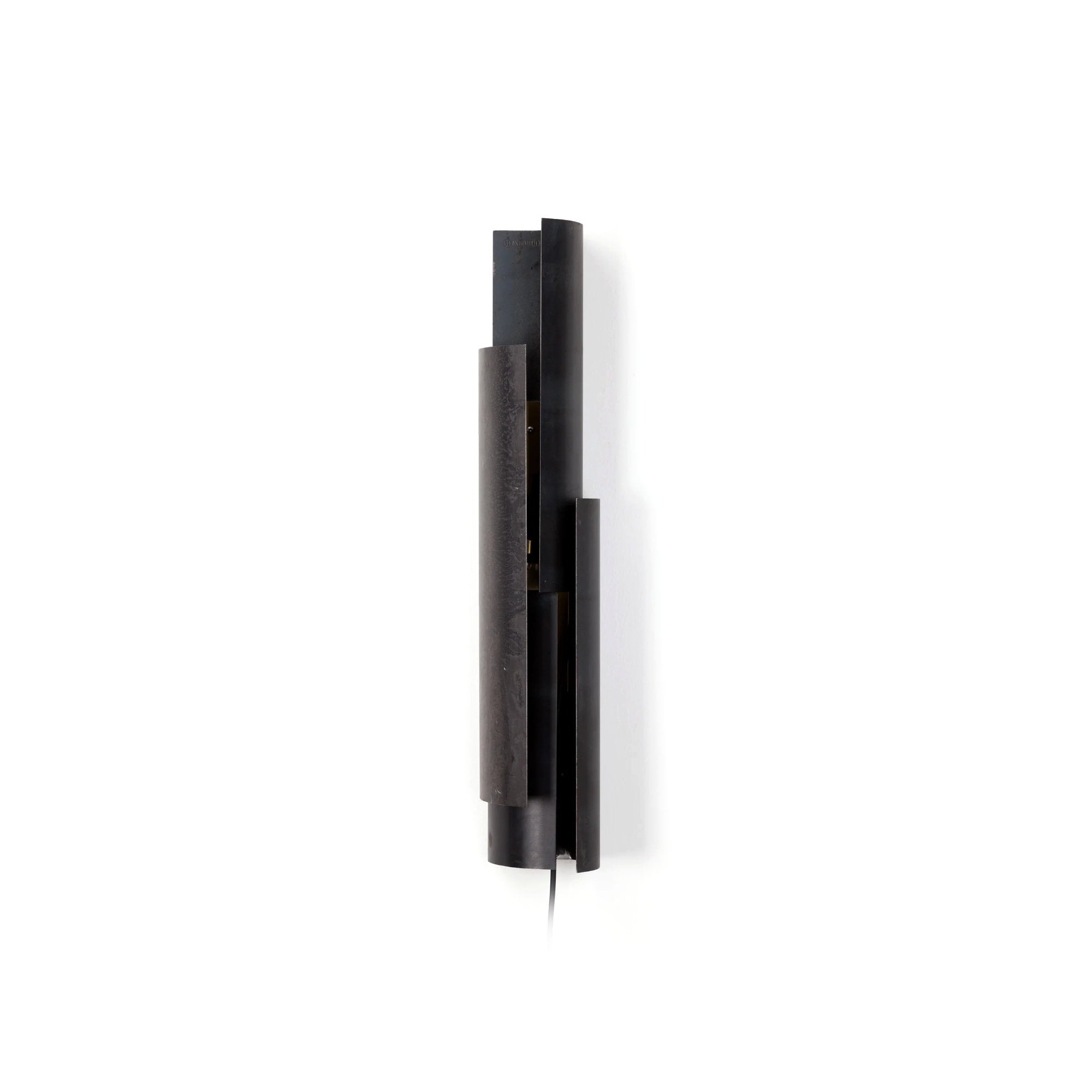 Sfoglia Wall Lamp - Black Natural Iron