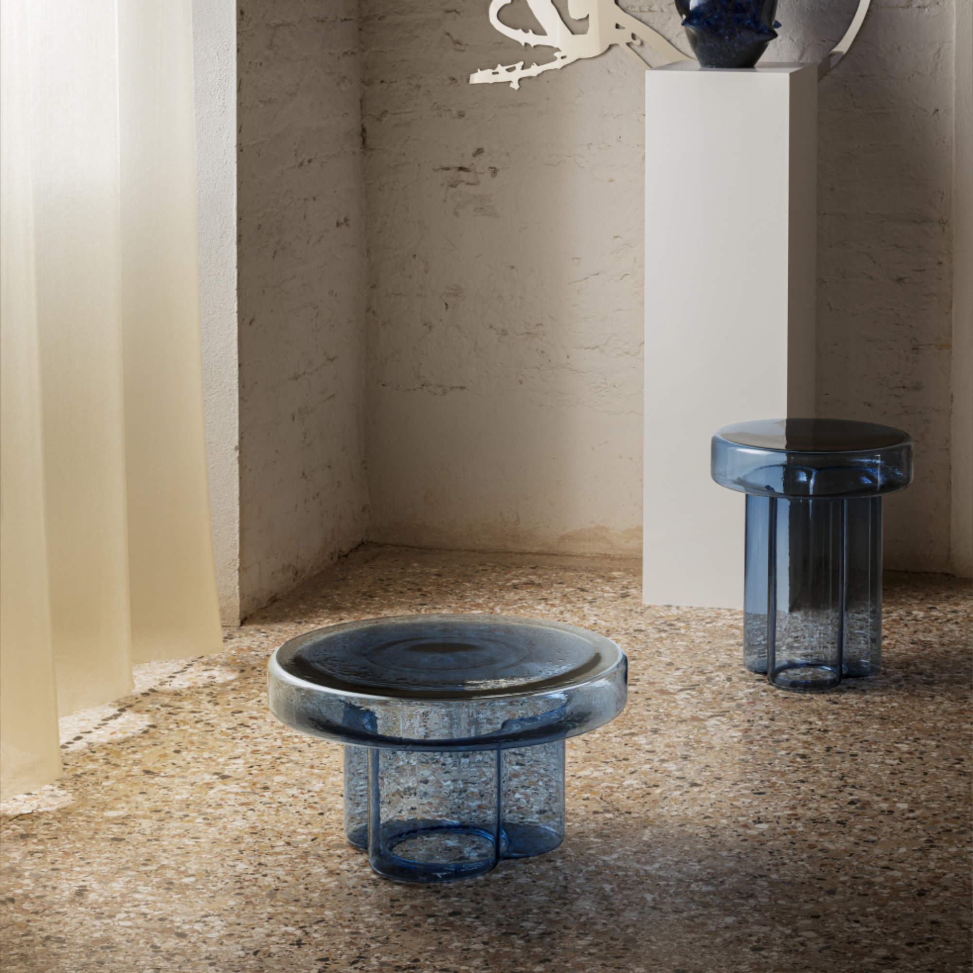 Soda TS 510 Side Table - Blue Blown Glass-2