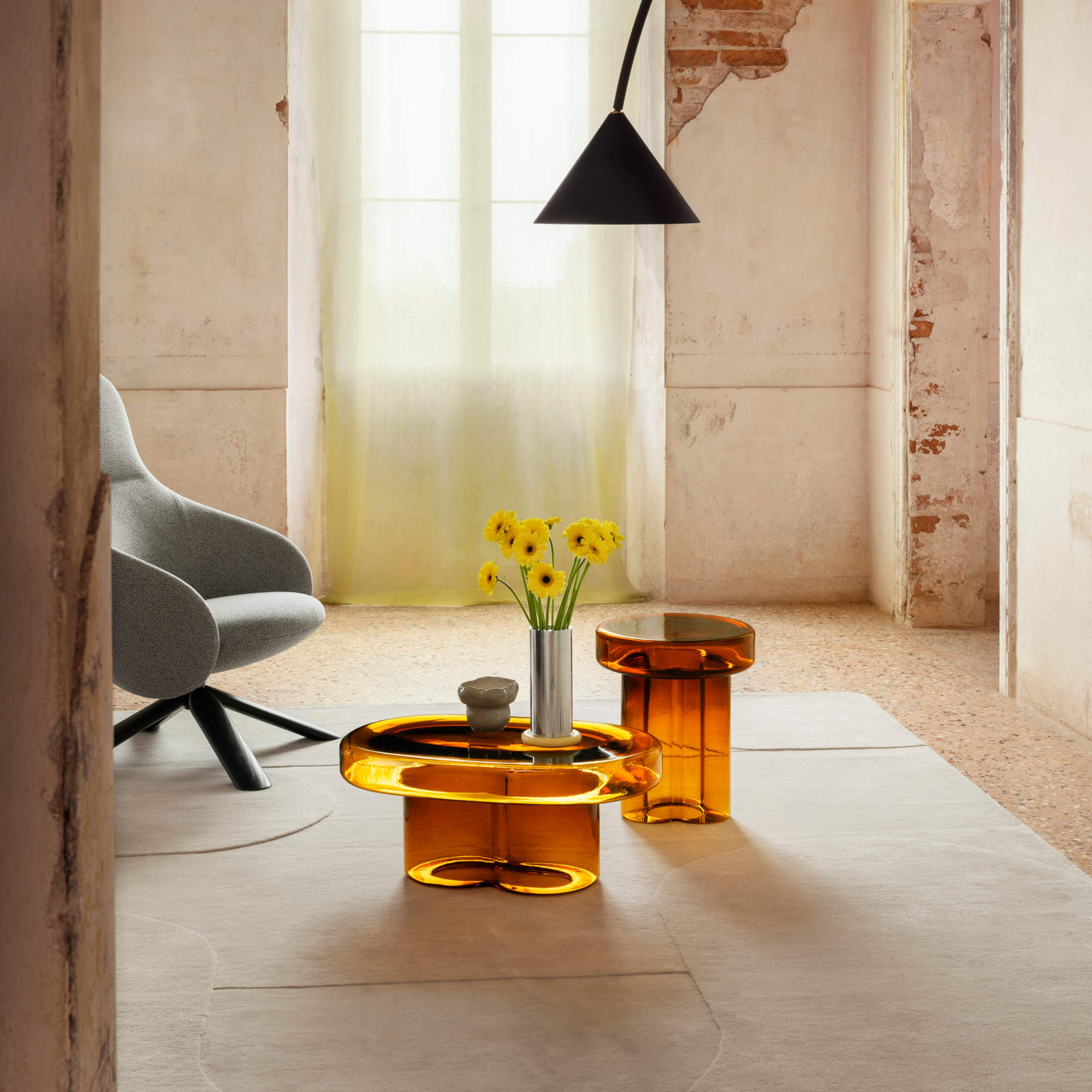 Soda Oval TS 530 Coffee Table - Amber Blown Glass-2