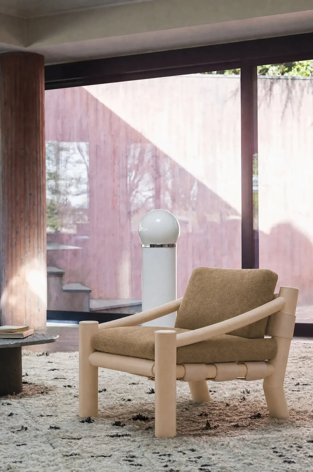 Elephant Soft 72 Armchair - T223 Glossy Lacquered Beige/Fabric T (Tiare 03)