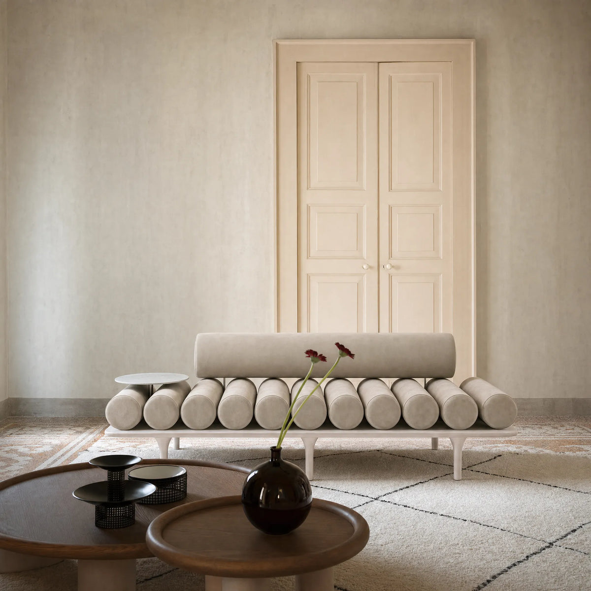 Five to Nine 200 Bench - T201 Glossy Lacquered Powder Pink/T125 Concrete/Fabric U (Ombra 16)-2