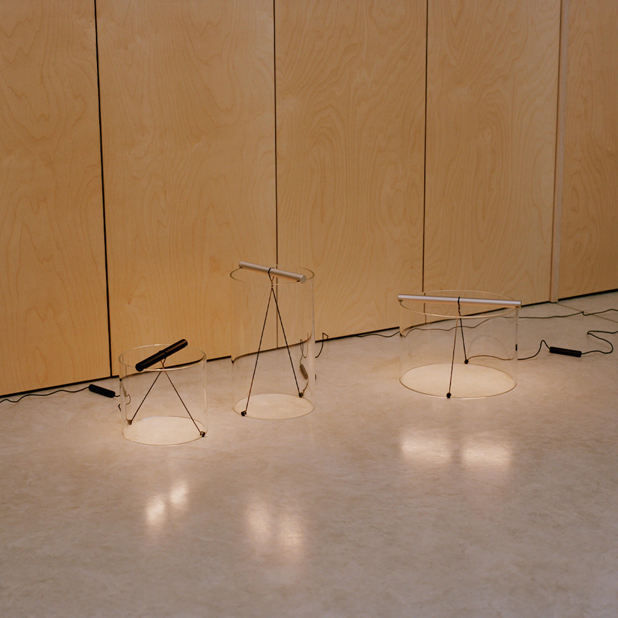 To-Tie T3 Table Lamp - Anodized Black