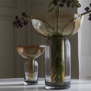 Torus Vase - Large/Black/Amber
