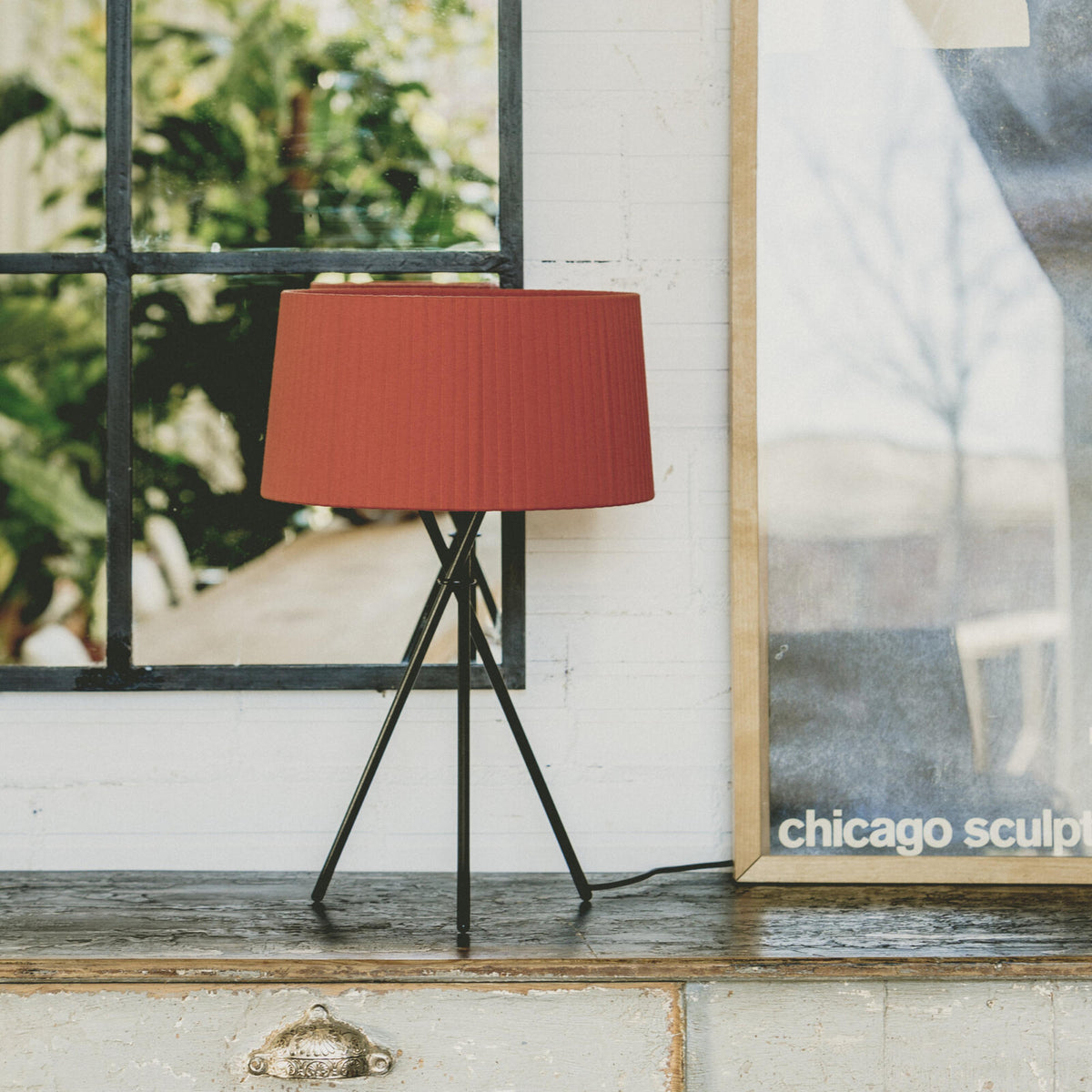 Tripode Table Lamp – 31x50 / Ribbon Lampshade (Tile Raw Color)