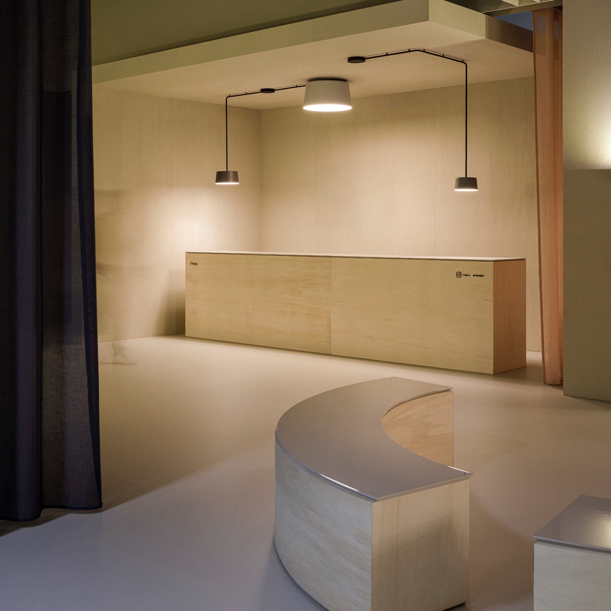 Tube 6105 Ceiling Lamp - Grey M1-2