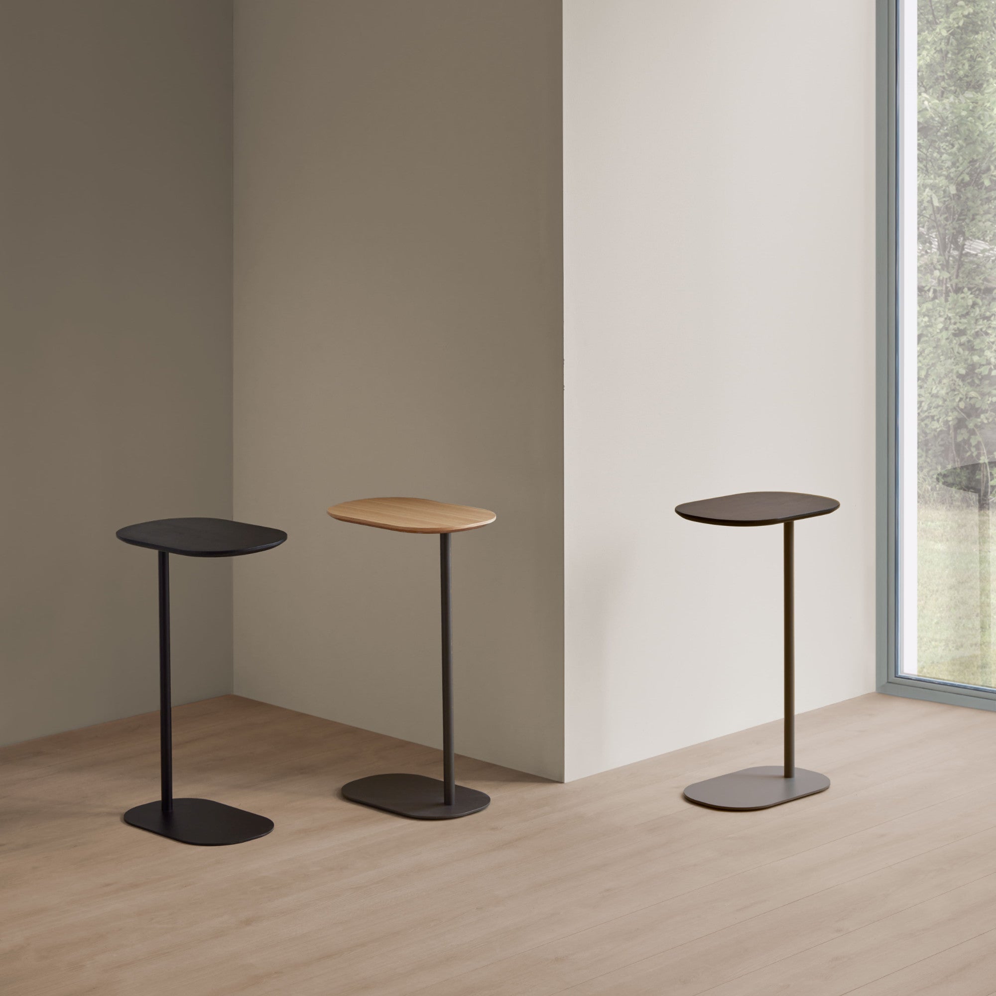 Une UNE-42 Side Table - Taupe/Ash Stained Oak
