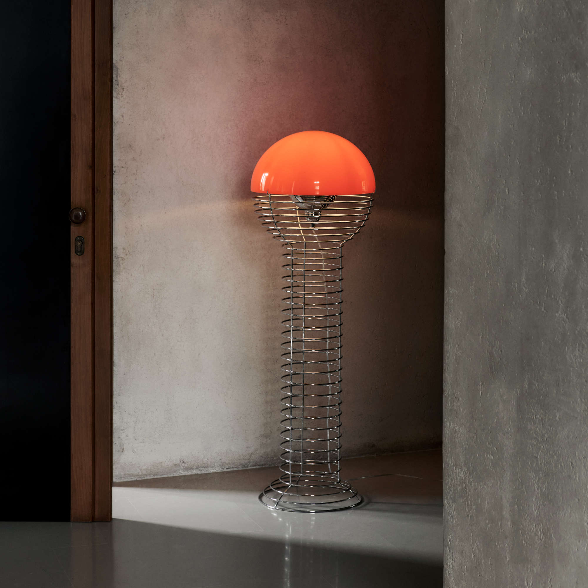 Wire 40 Floor Lamp - Chrome/Orange-3