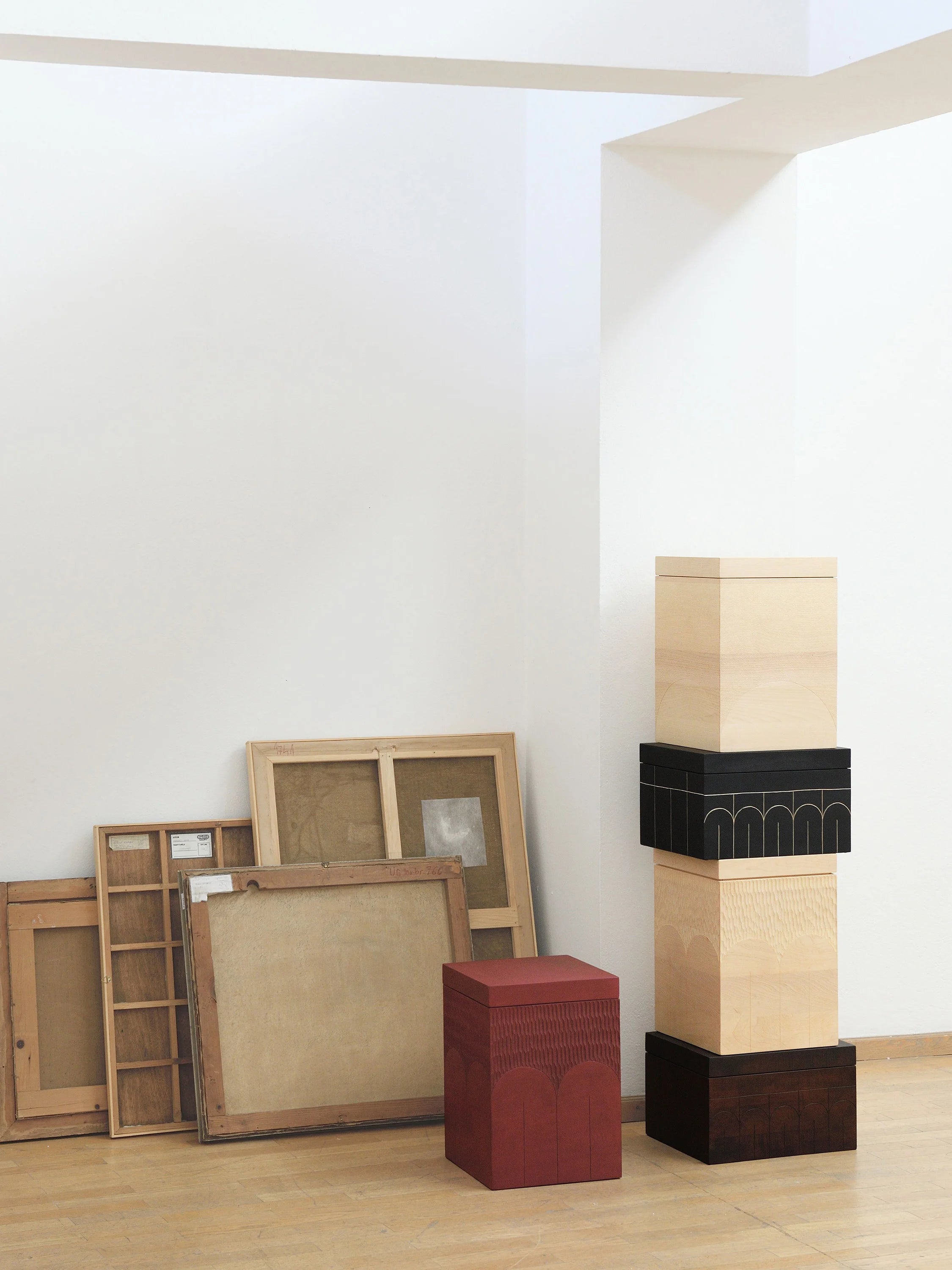 Branco Sunrise Box - Tall/Maple White Oil-3