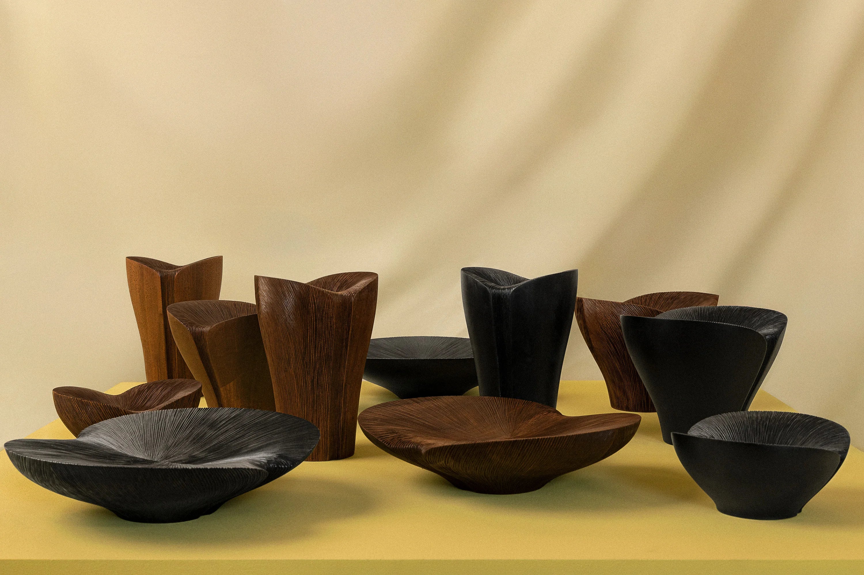 Kala Full Base Carved Bowl - Low/Maple Black-2