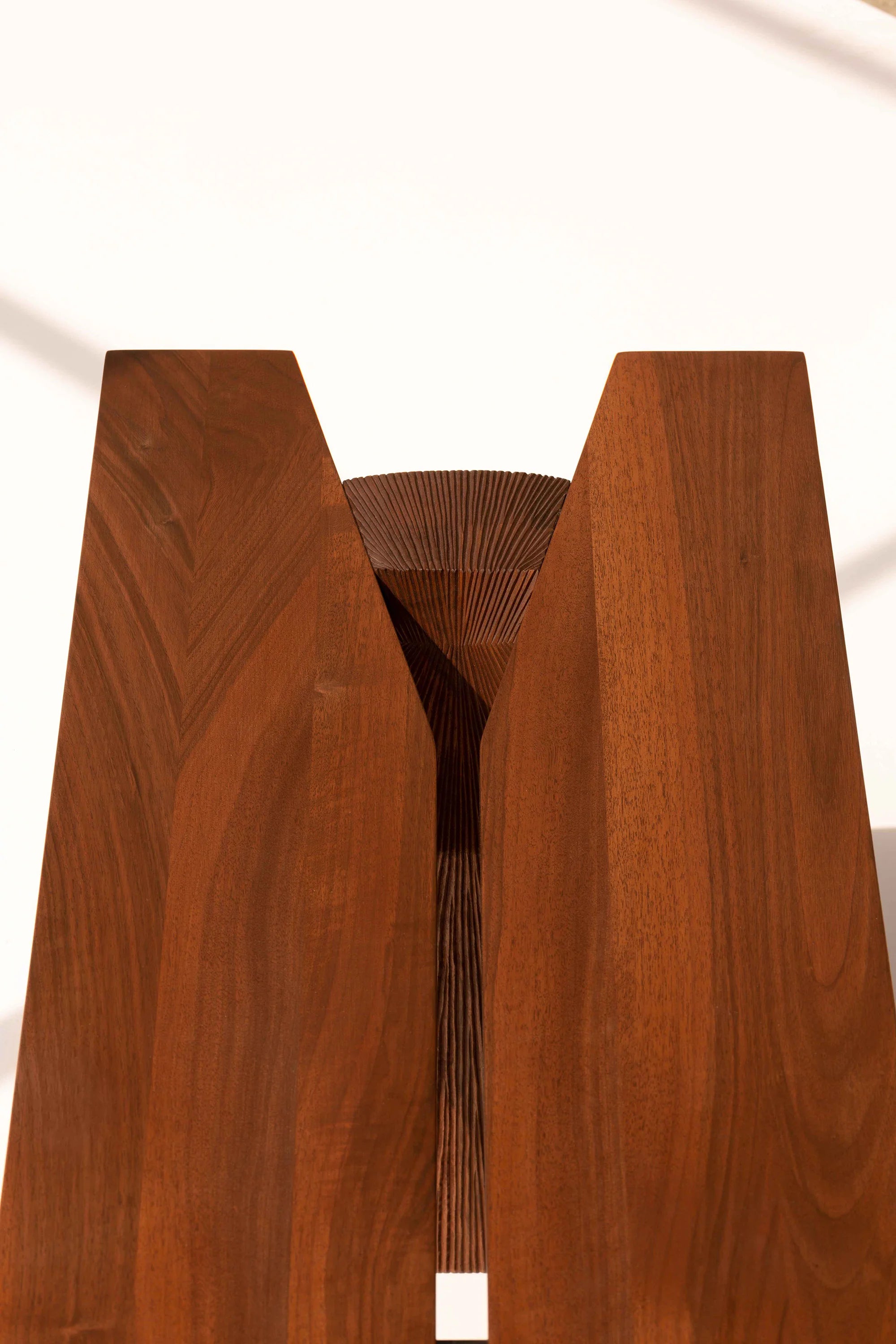 Morpho 180 Bench - Walnut Oil-7