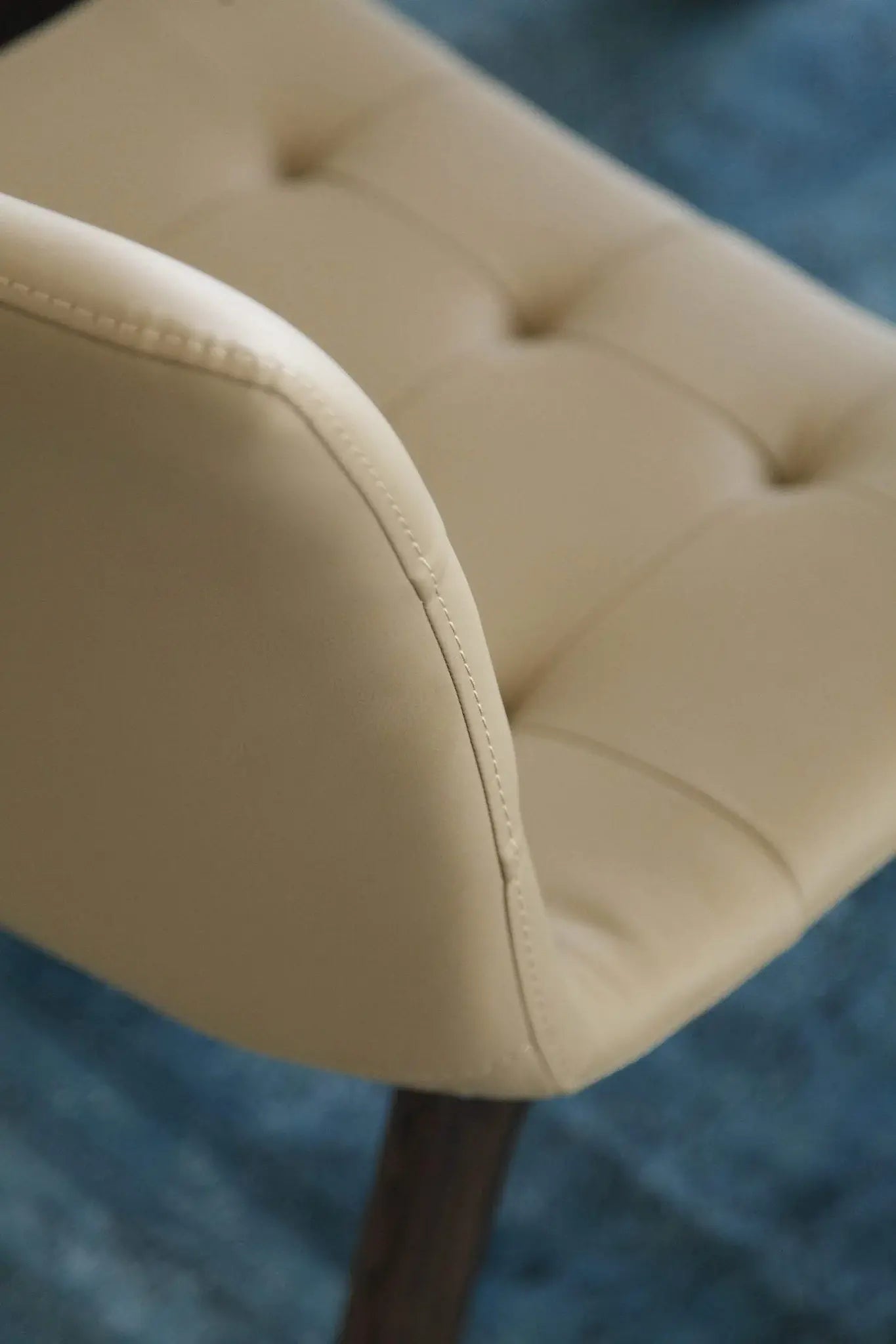 Kuga 40.37 Dining Chair - Ecoleather (Sand TR518T)-3
