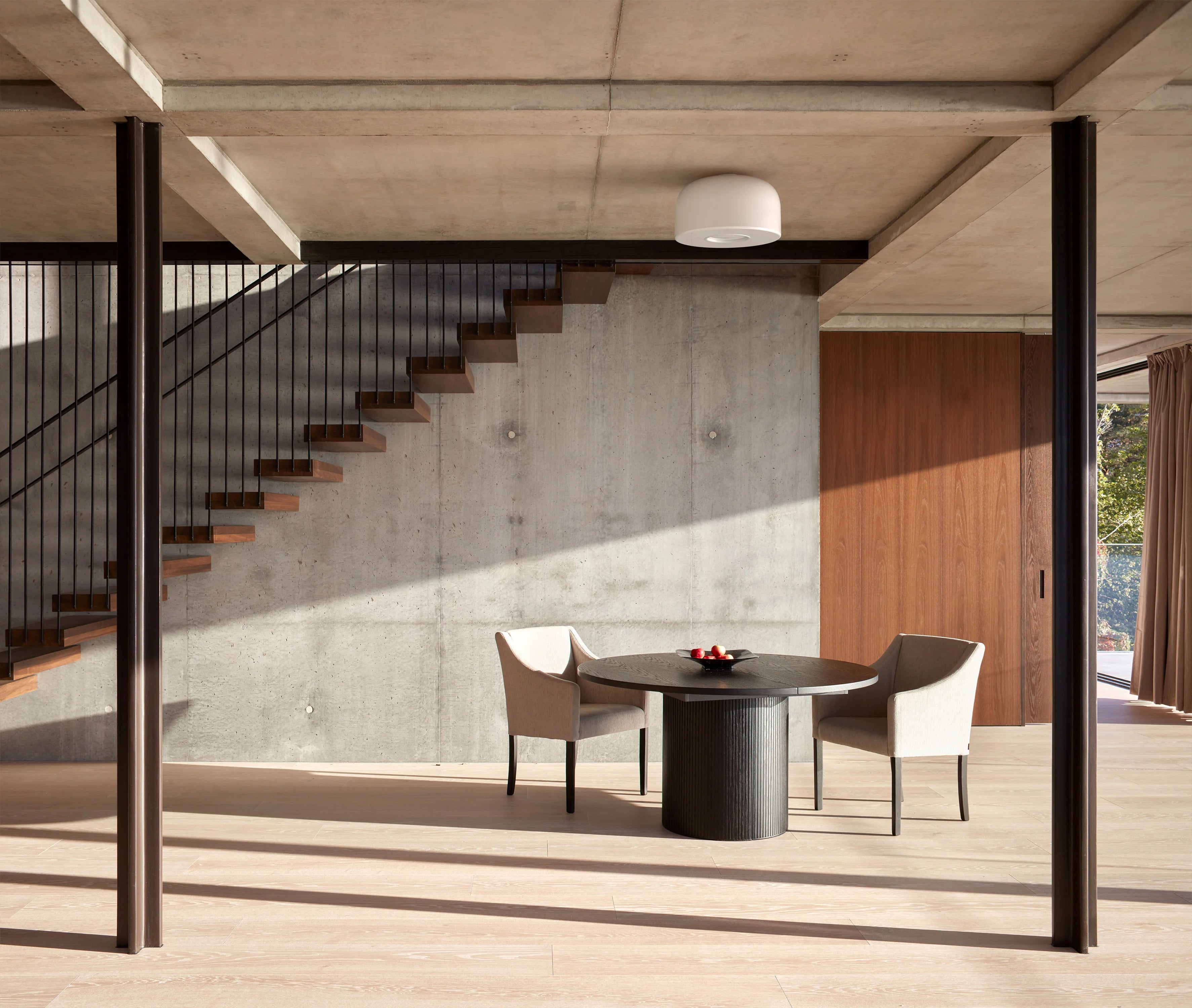 Bellhop Glass C2 Ceiling Lamp - White-5