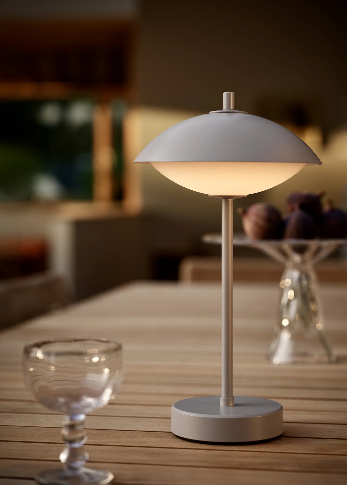 Clam Portable Table Lamp - Nine Grey