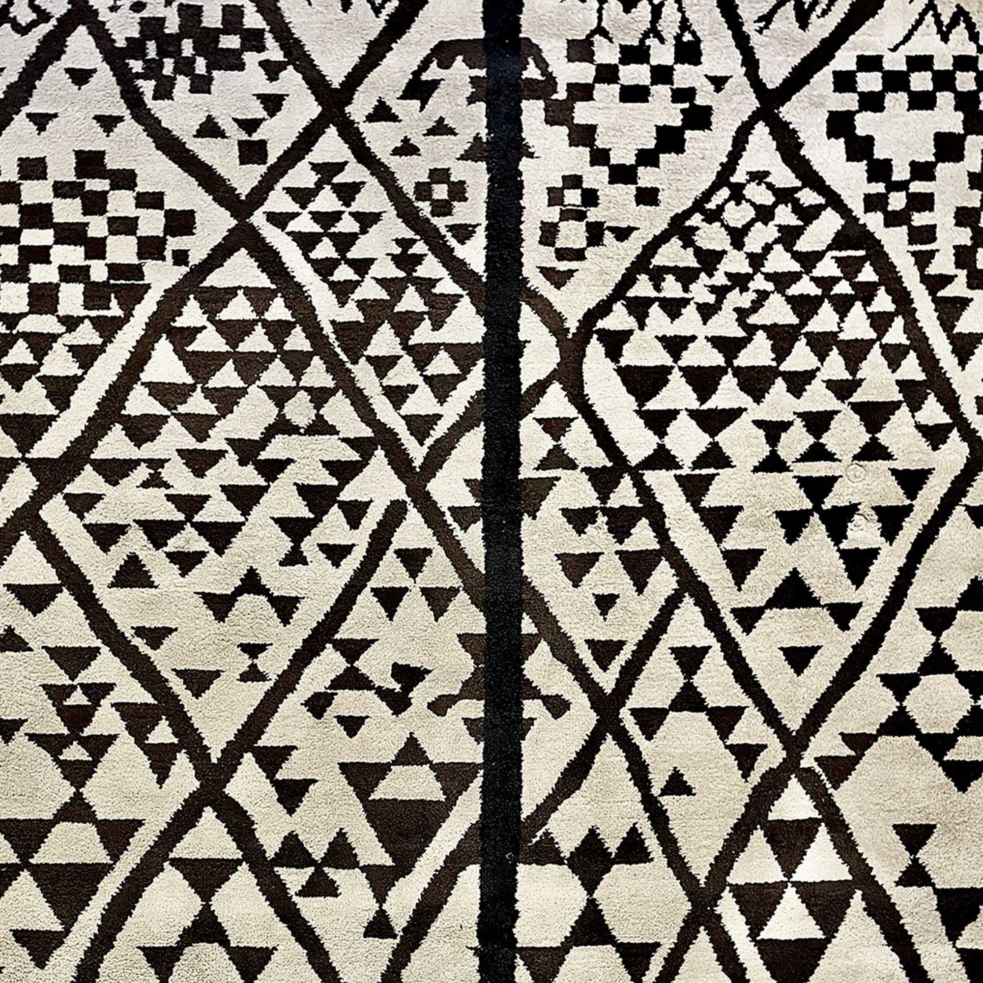 Afra Rug - A - 400x300