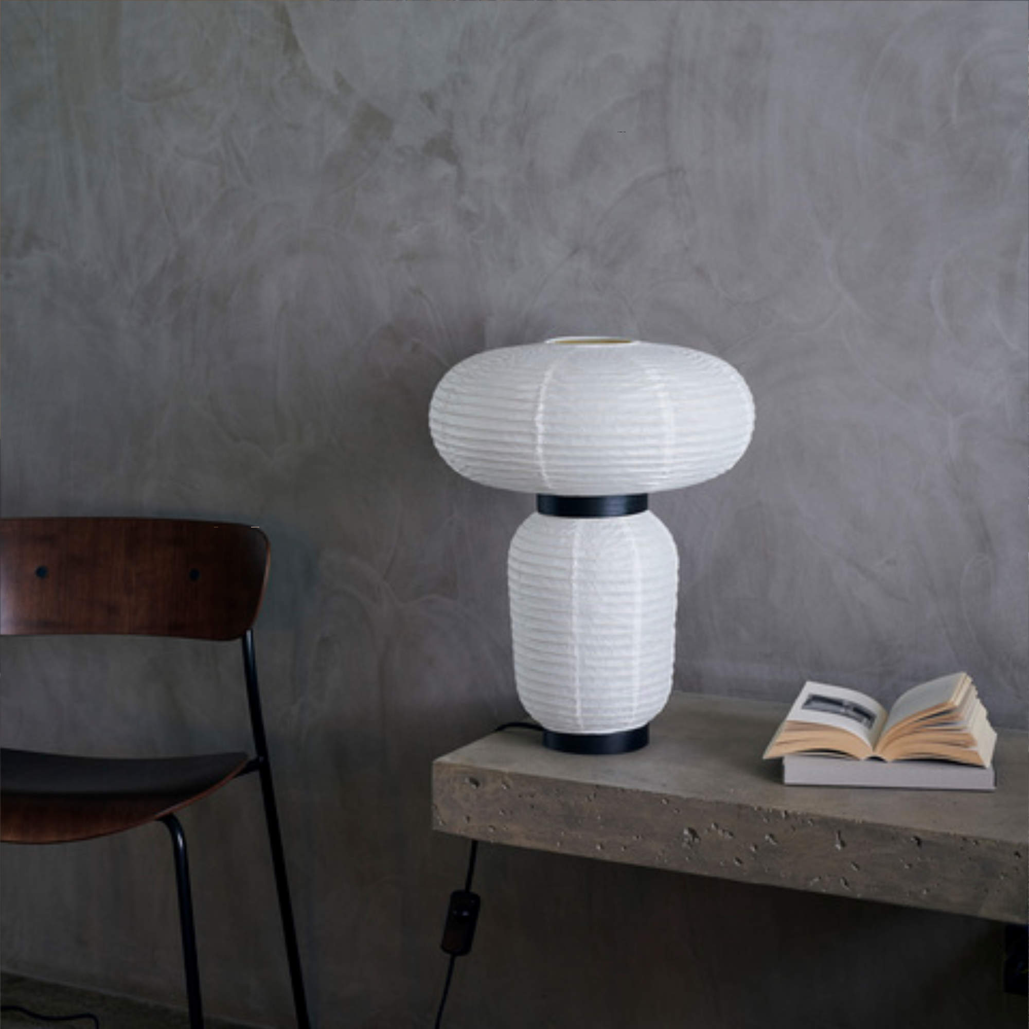 Formakami JH18 Table Lamp - Ivory White