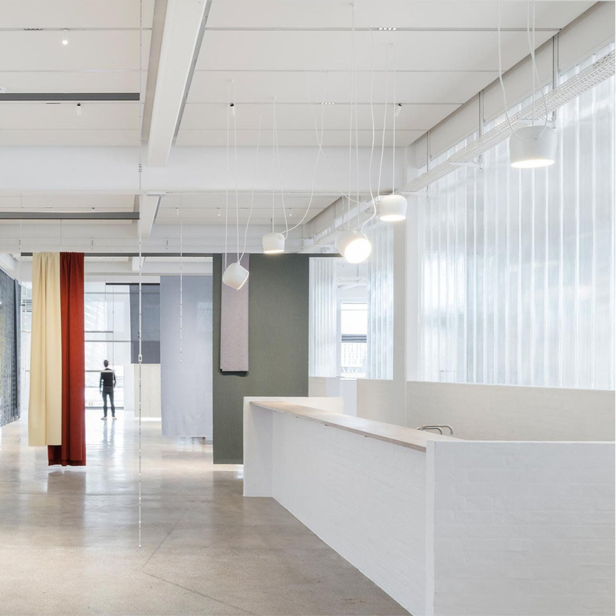 Aim Small Pendant Lamp - White-5