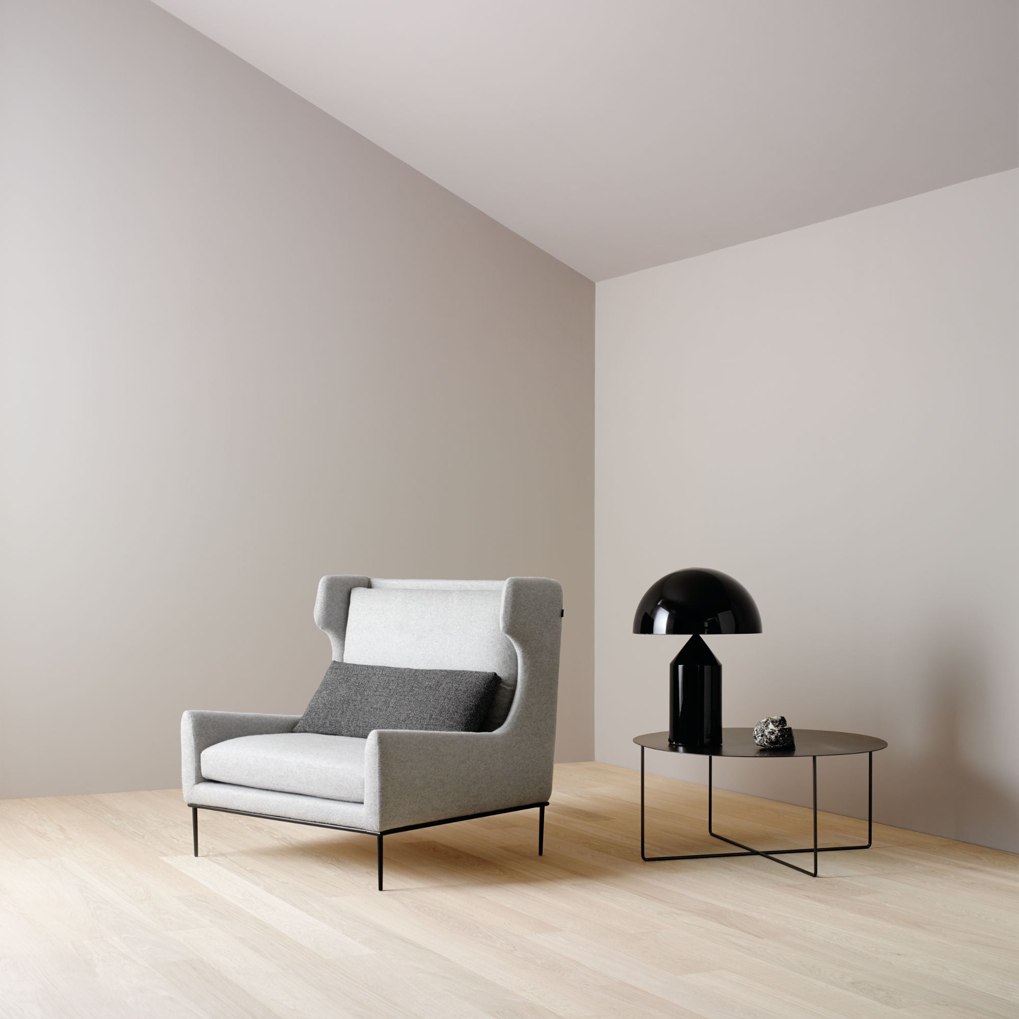 Junsei T411 Coffee Table - Ral 9005