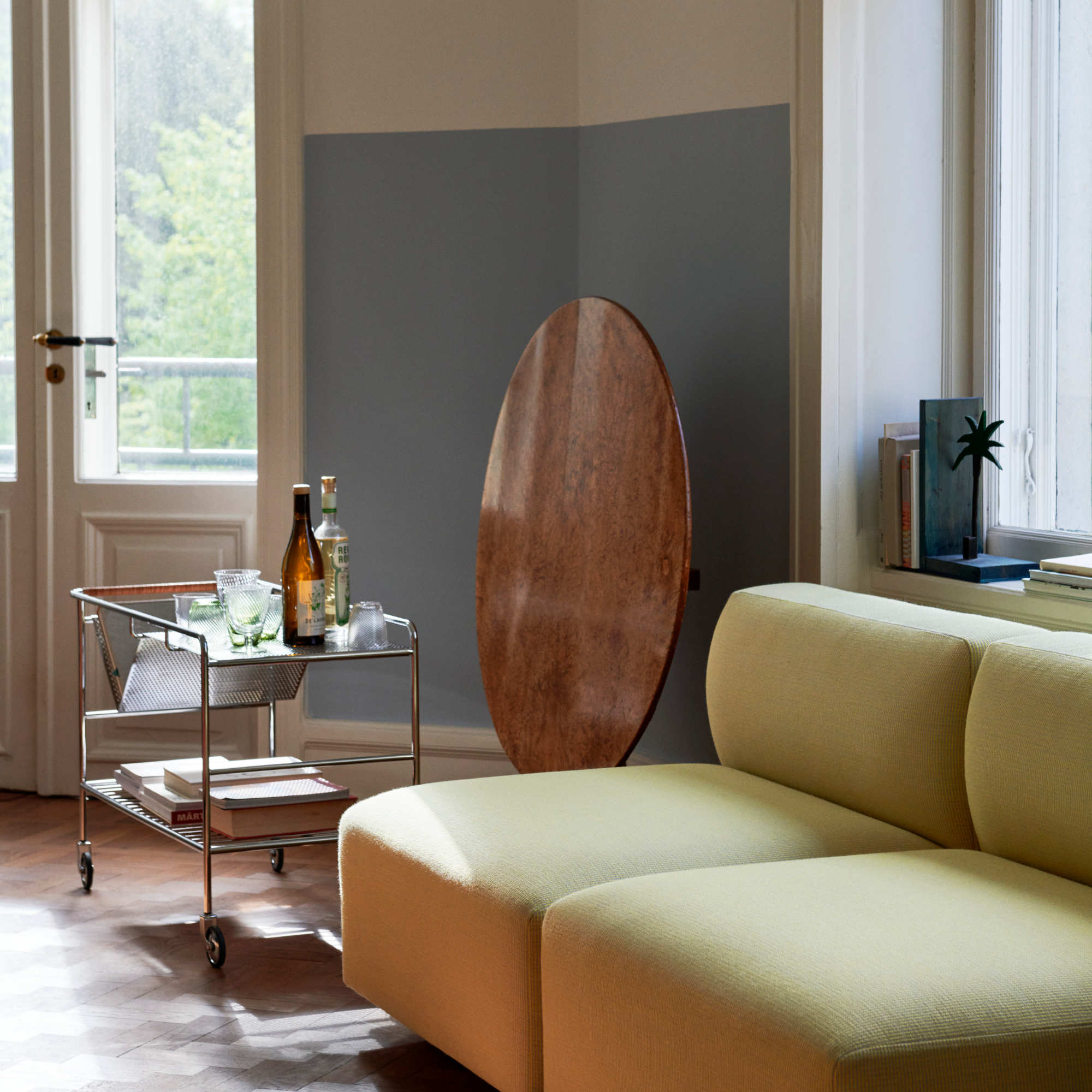 Alima NDS1 Bar Trolley - Matt Black/Walnut-4