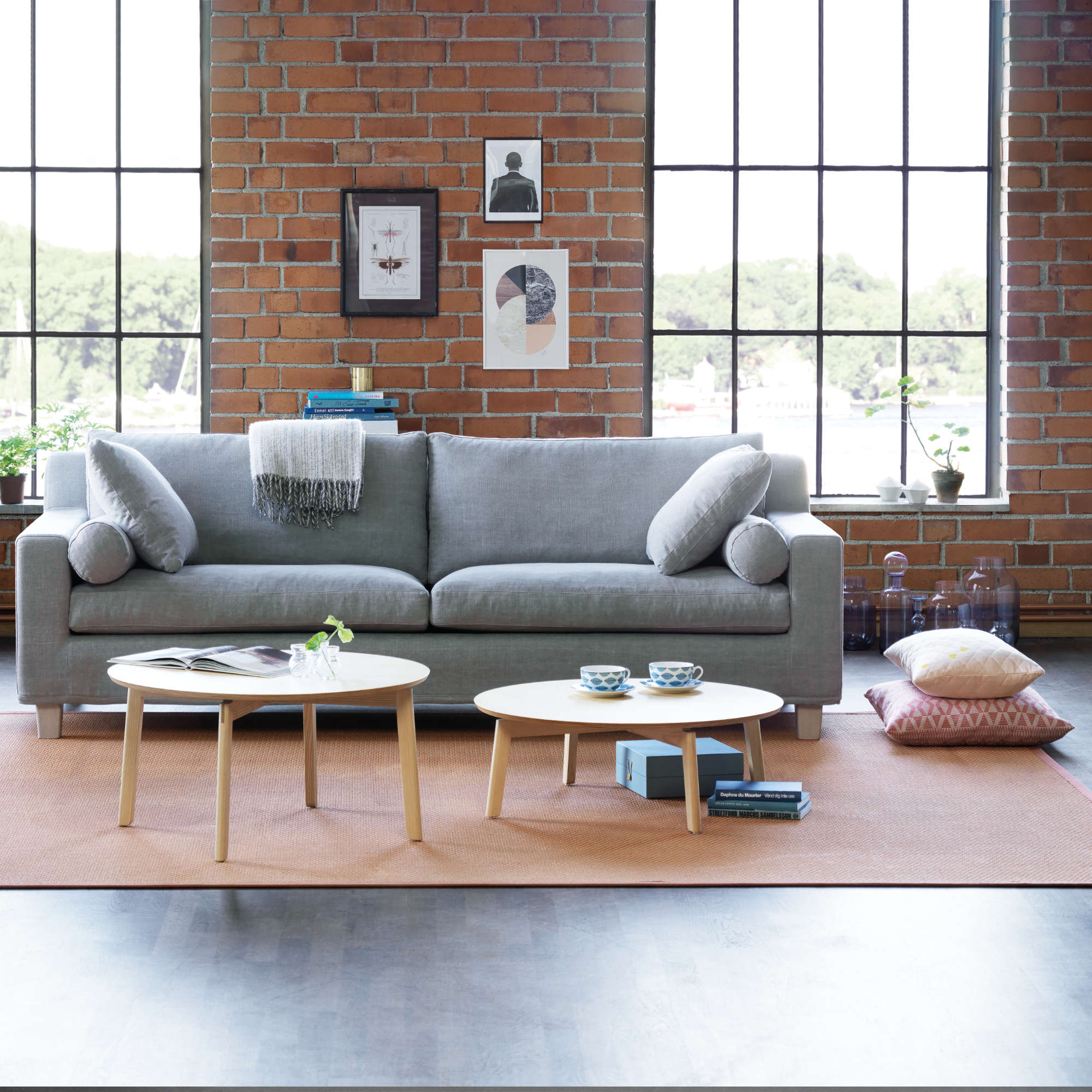 Area 27.5 Sofa Table - White Stained Ash-2