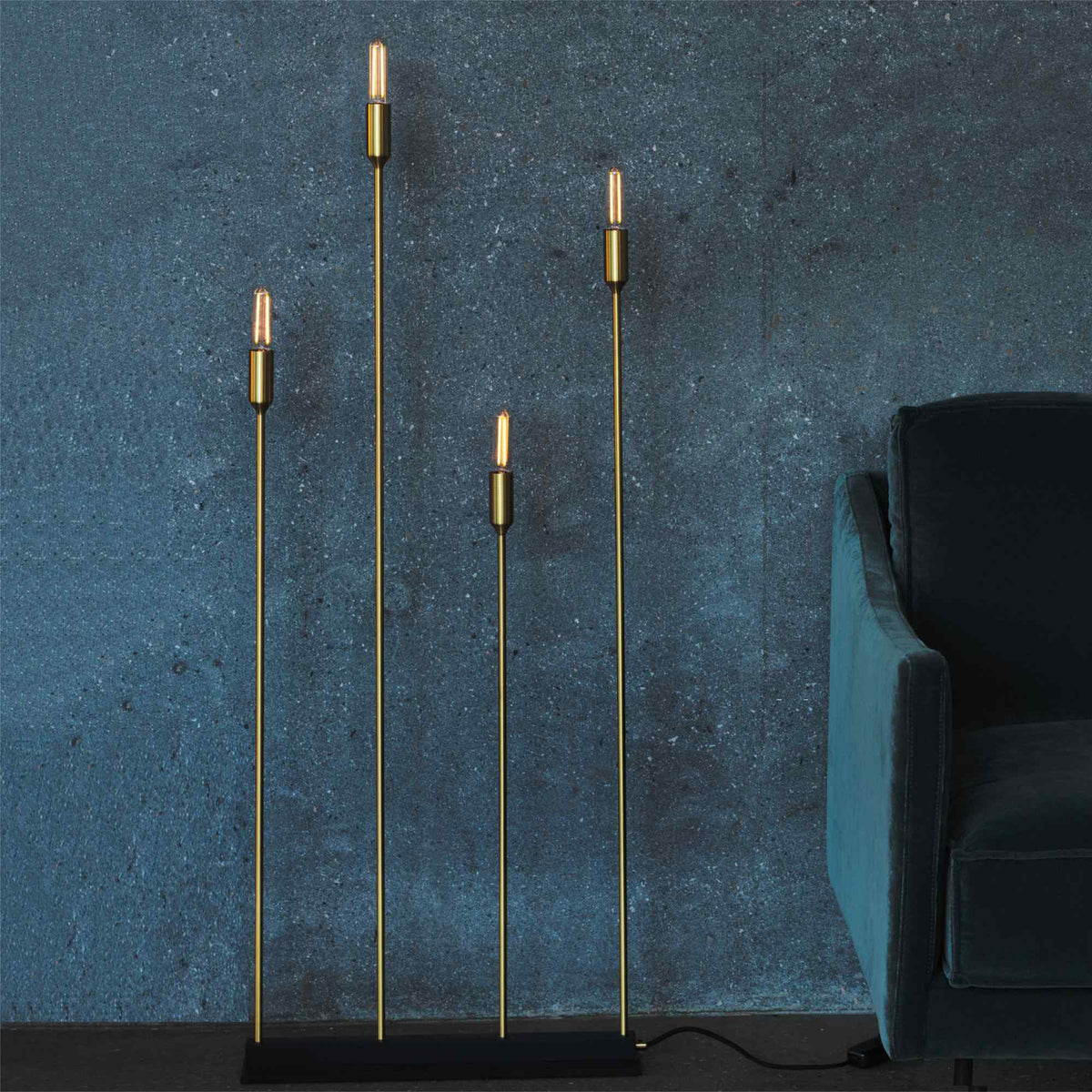 Astoria Floor Lamp – 50x121.5 / Brass/Mat Black-2