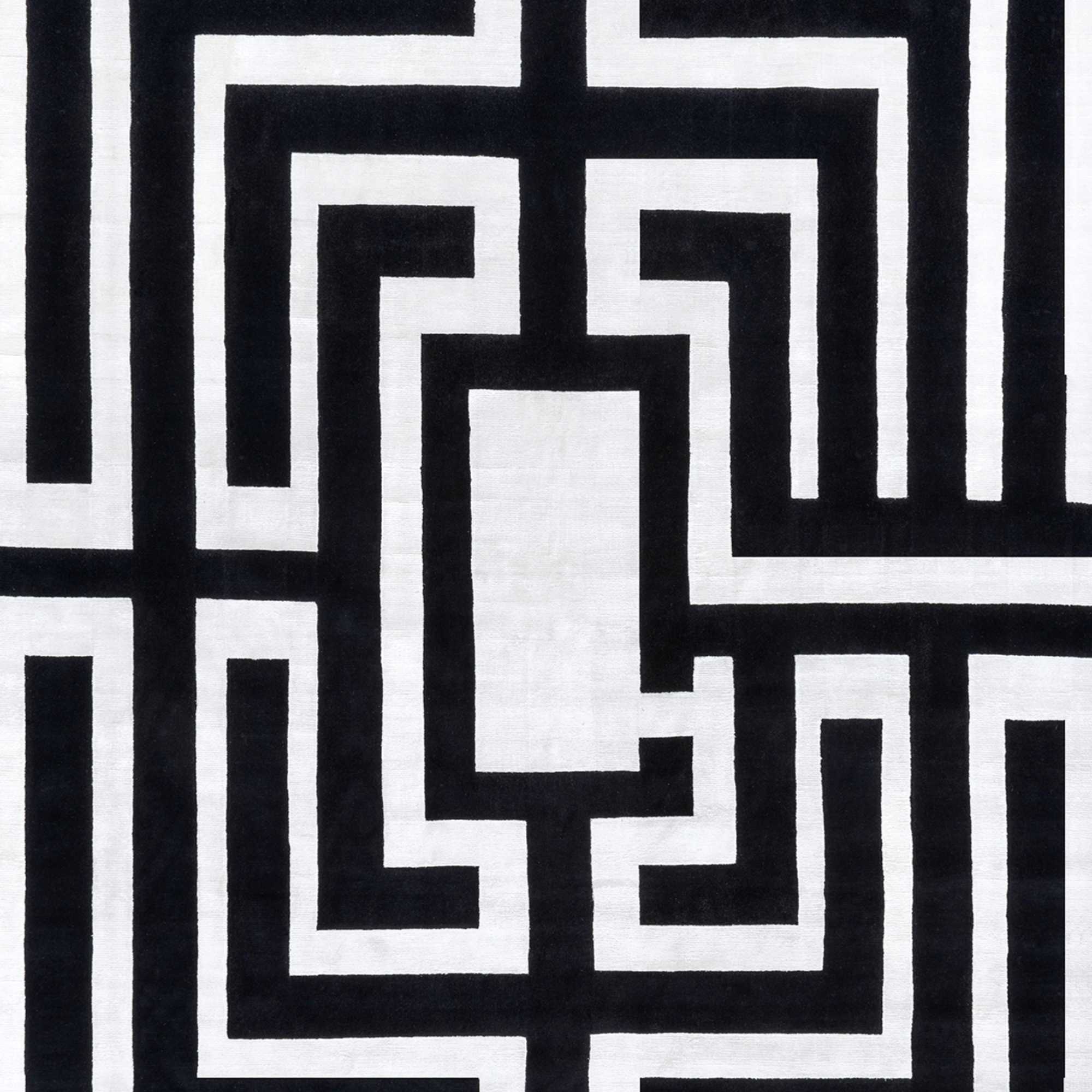 ما وراء البساط - أ - 300x240