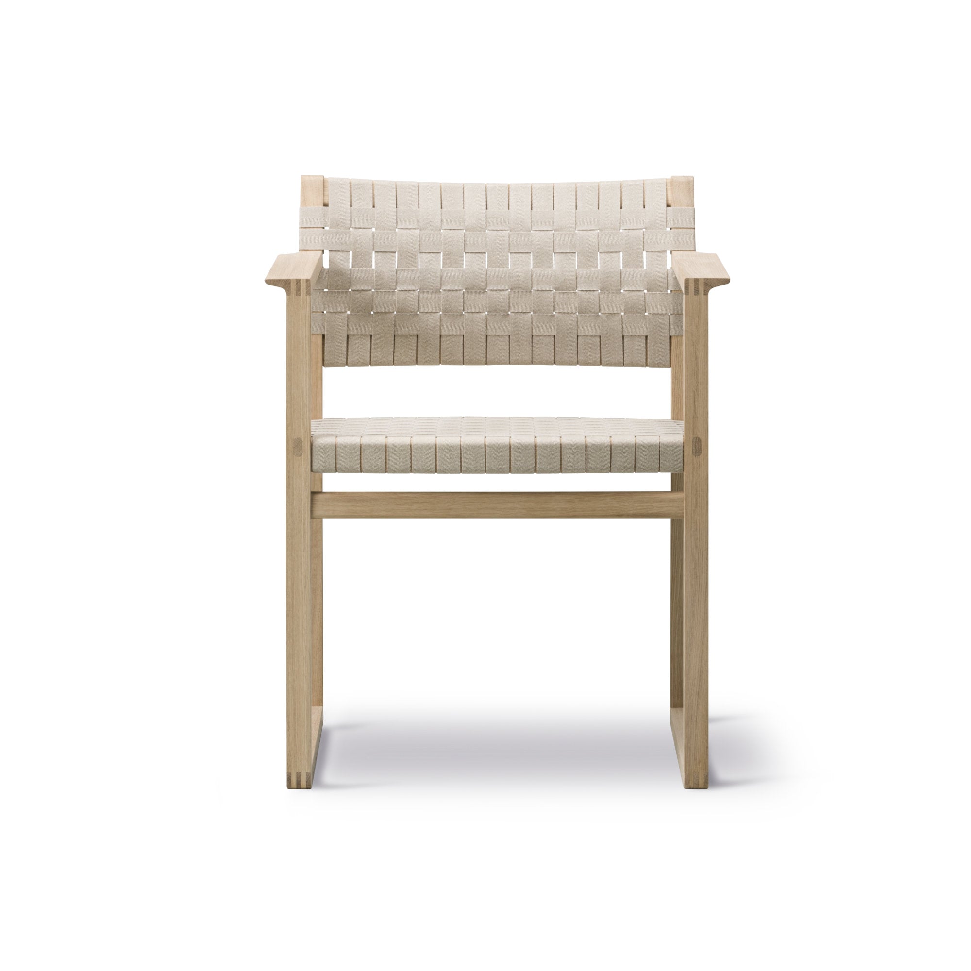 BM62 3362 Armchair - Oak Oil/Natural Linen Webbing-3