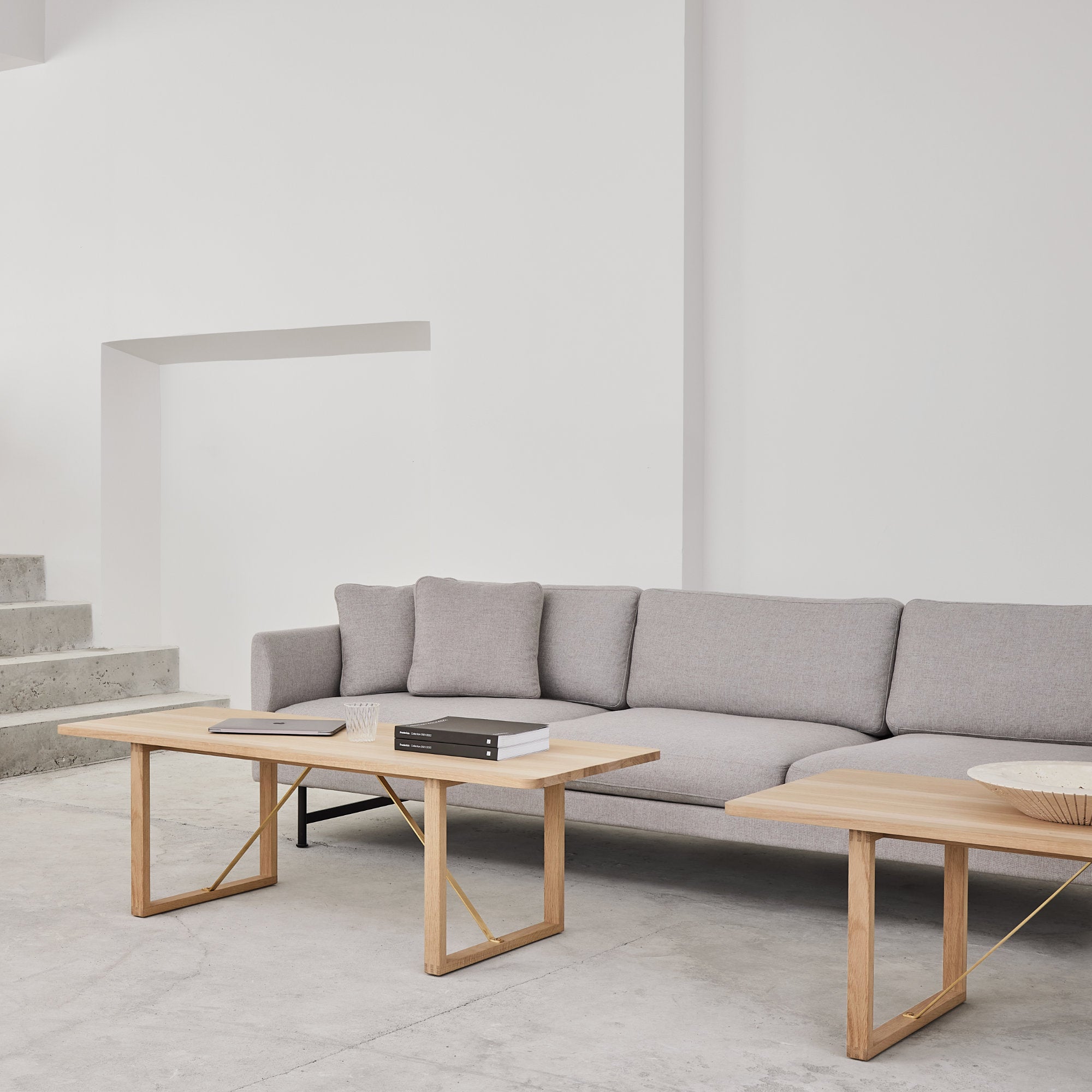 BM67 5367 Coffee Table - Oak Soap-5