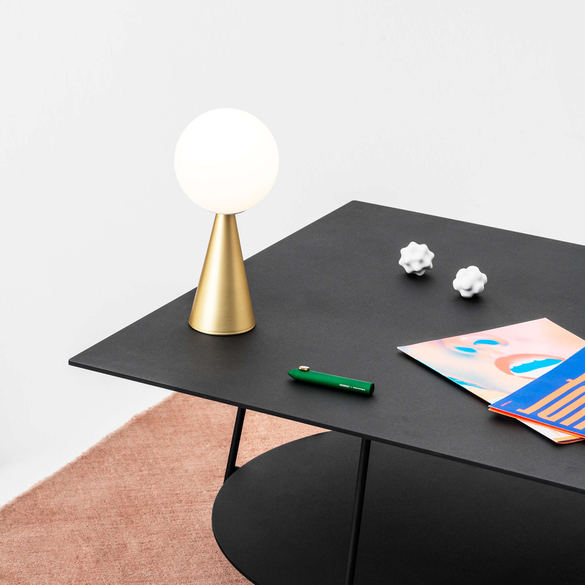 Bilia LED Table Lamp - Glossy Copper-7